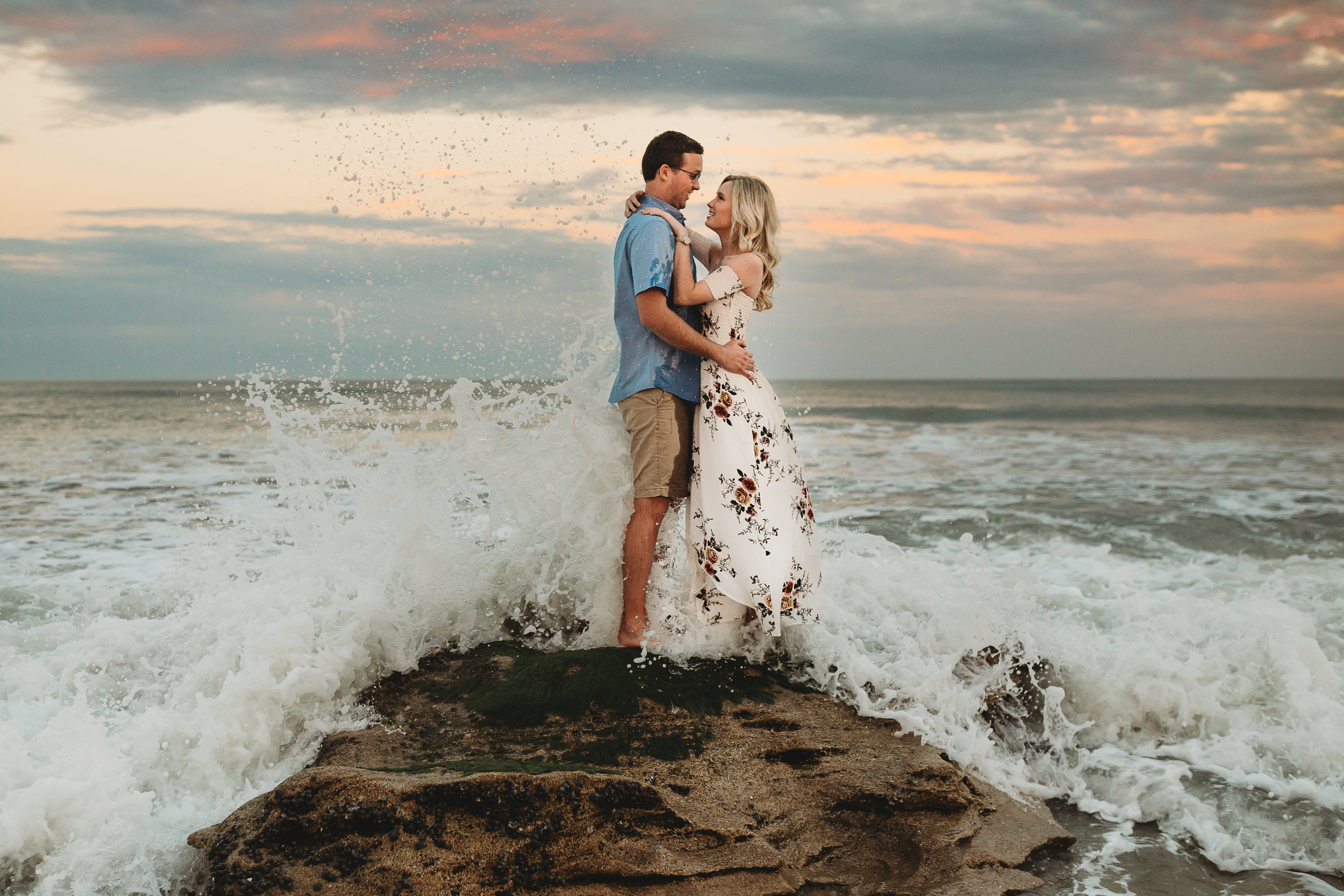 Daytona Beach Engagement Photographer, Washington Oaks Gardens and beach engagement pictures