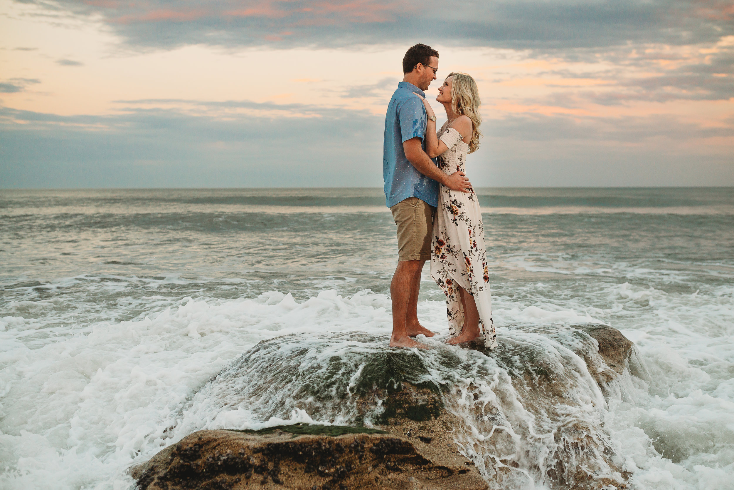 Daytona Beach Engagement Photographer, Washington Oaks Gardens and beach engagement pictures