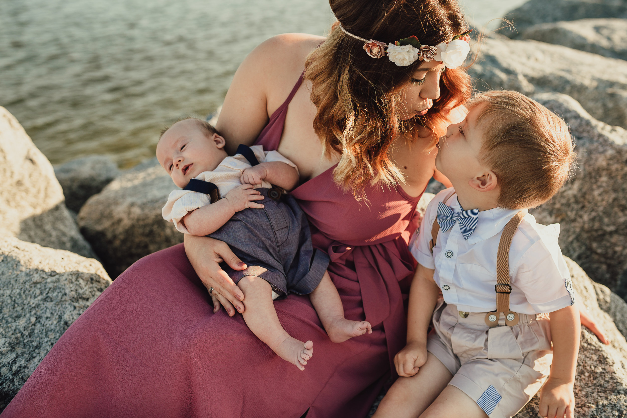 Daytona Beach and Ponce Inlet family photographer, what to wear for a beach photoshoot