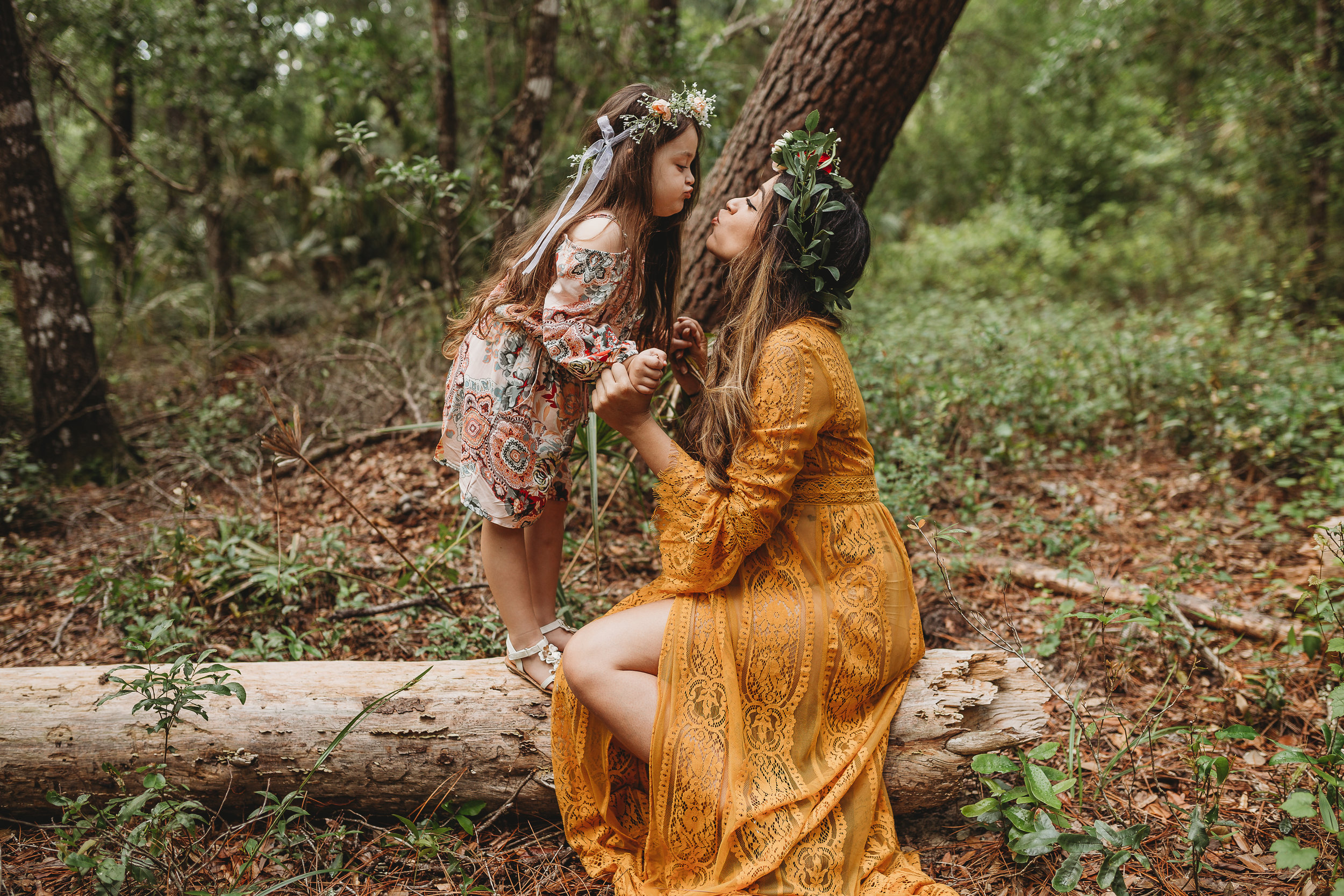 Kelly Springs boho maternity session from S&amp;G Photography Central Florida photographer