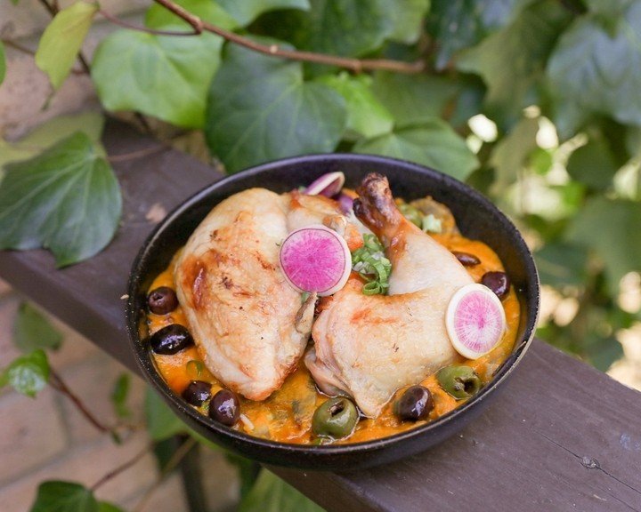 Indulge in our new menu item, Chicken Tagine! ✨

The slow-roasted half chicken dish is marinated with olives, spring onions, green garlic, and mushrooms in a Moroccan Tagine sauce and served over basmati rice (gluten free|dairy free)