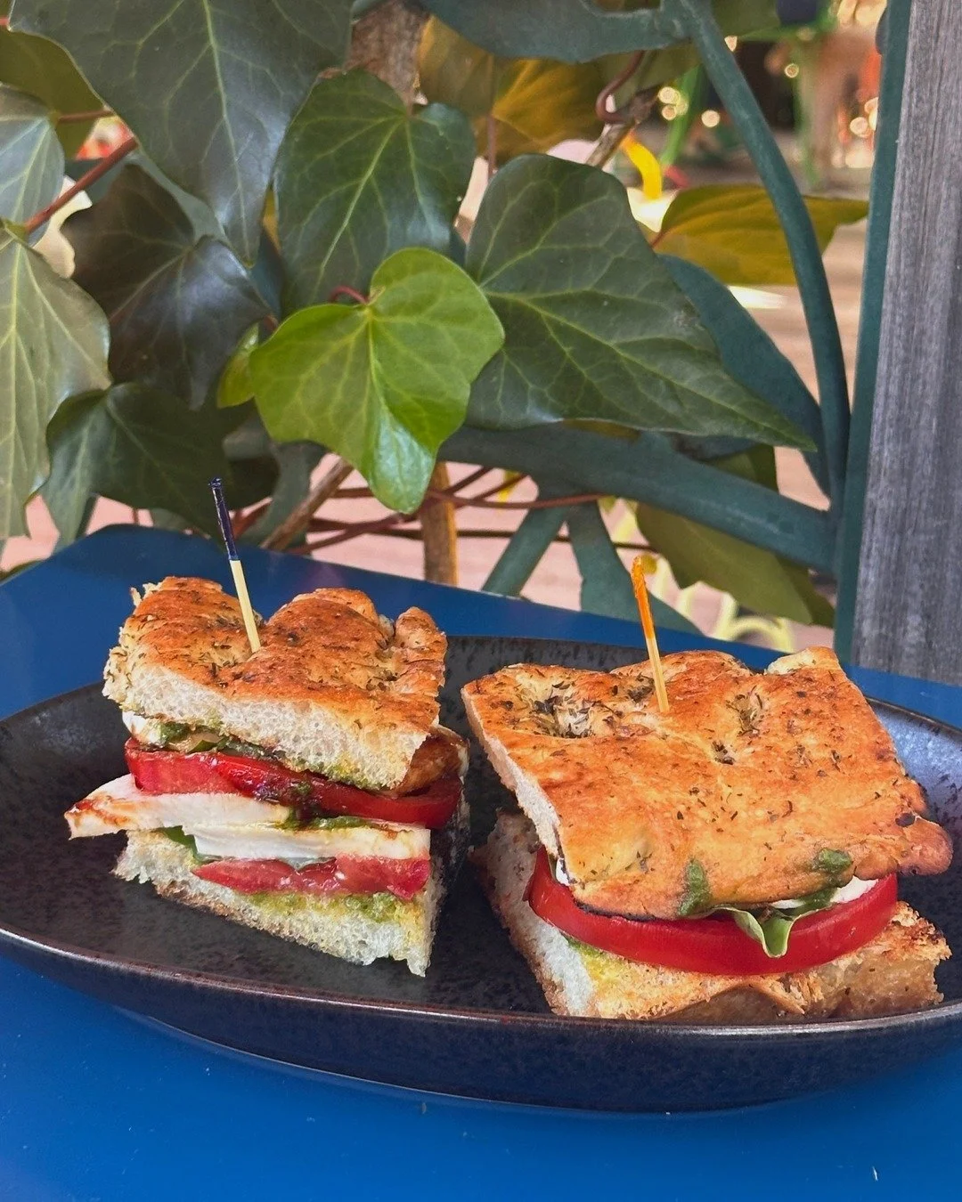 One ingredient, two ways: fresh market tomatoes 🍅
Savor them in our Caprese, paired with mozzarella, basil, and toasted focaccia, or in our Pesto Risotto, with carnaroli rice, mighty cap mushrooms, and summer squash. Two interpretations, one ingredi