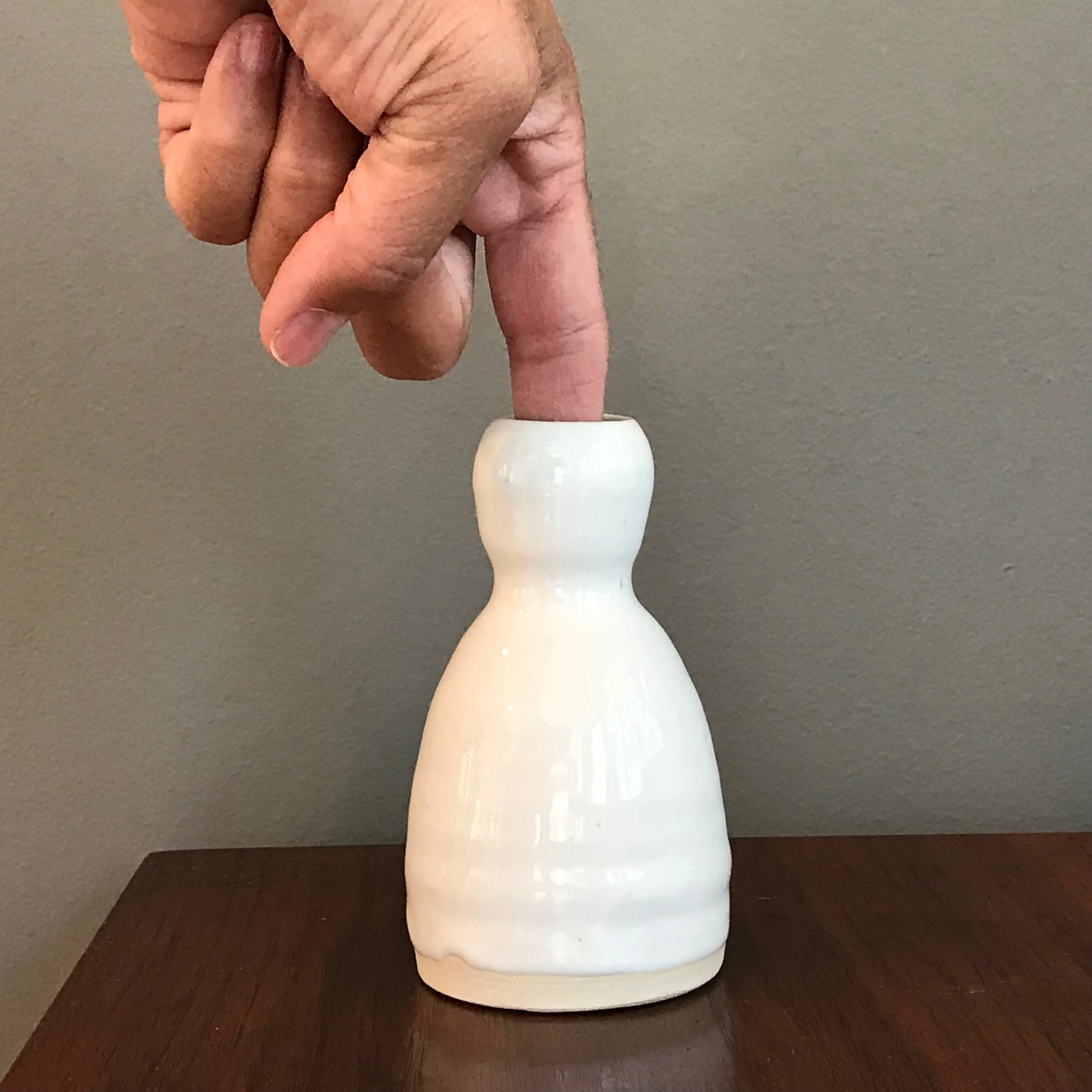 bud vase