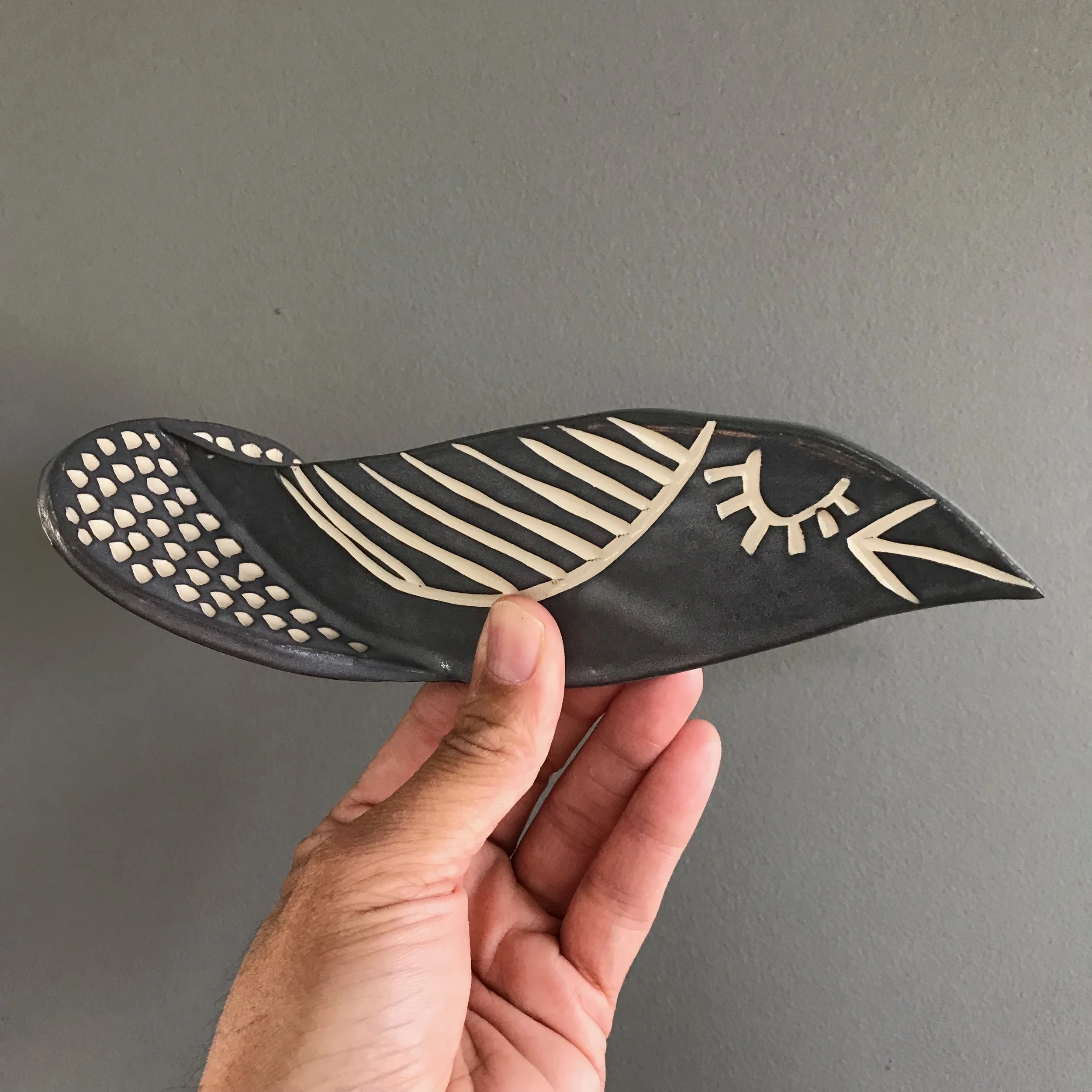 gray bird sculpture 1