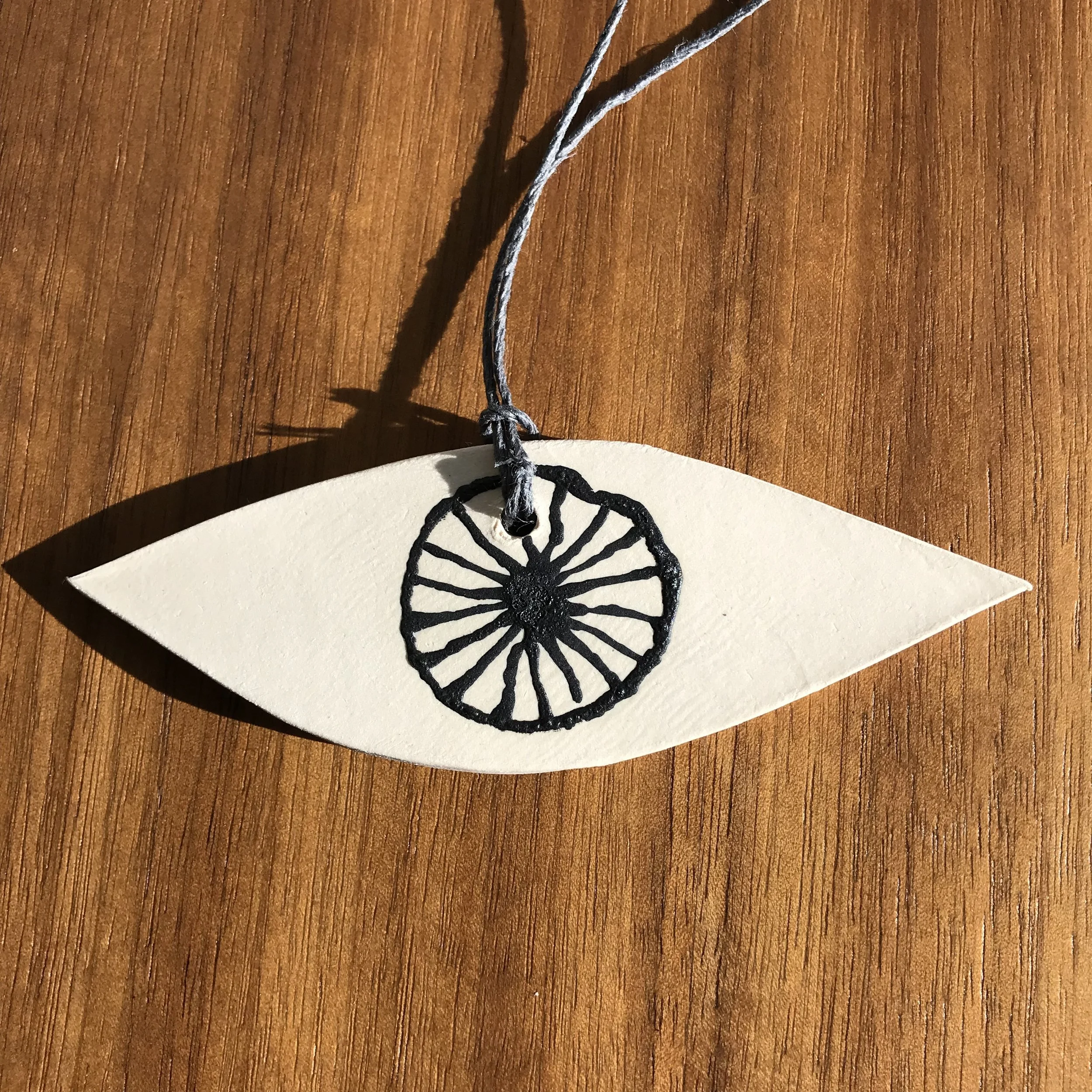 3" eye ornament