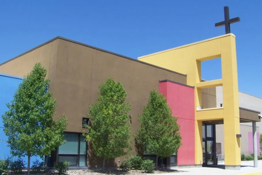 Saint Andrew School Front.jpg