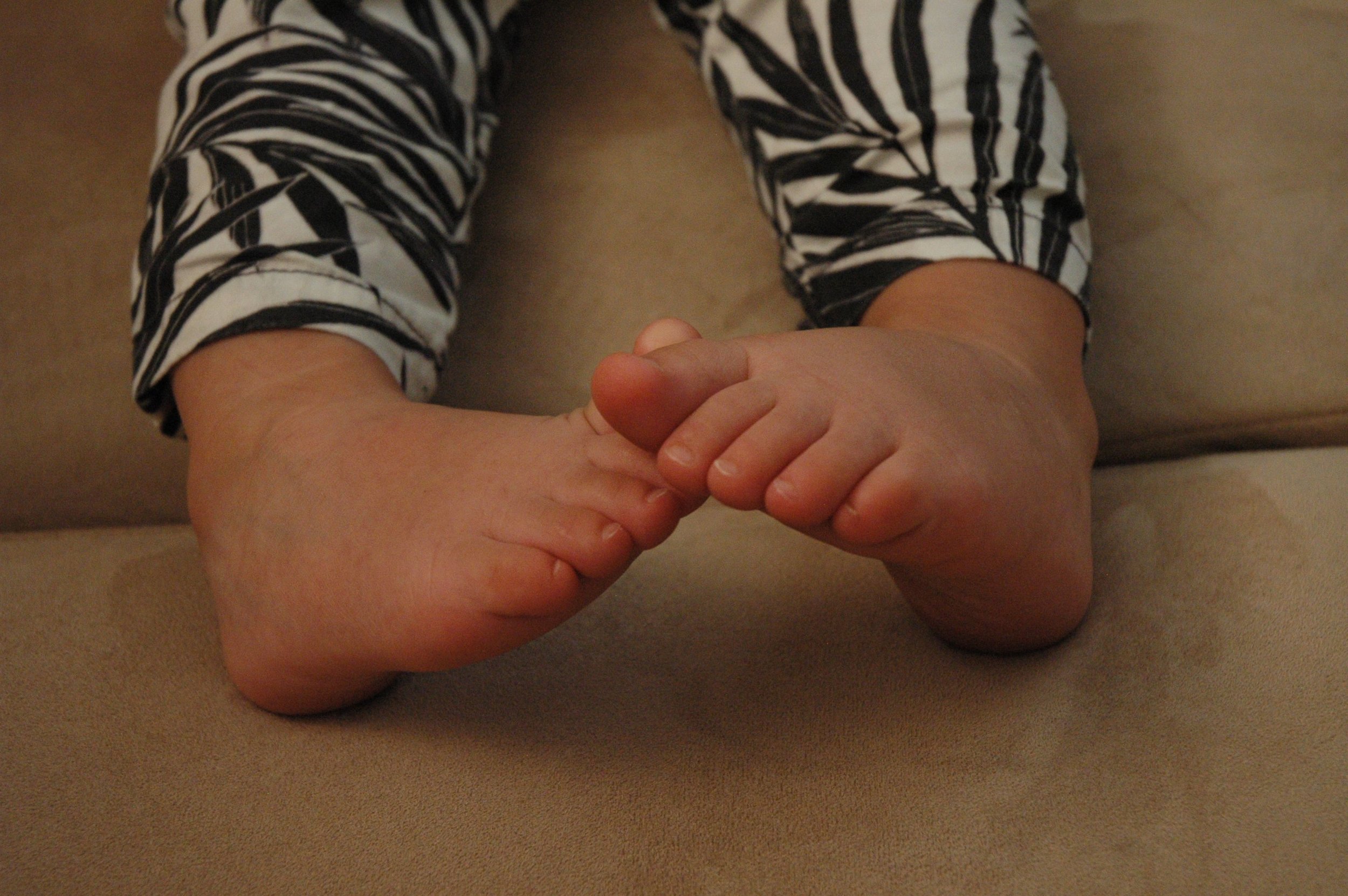 Toddler Toes: Summer Sandals