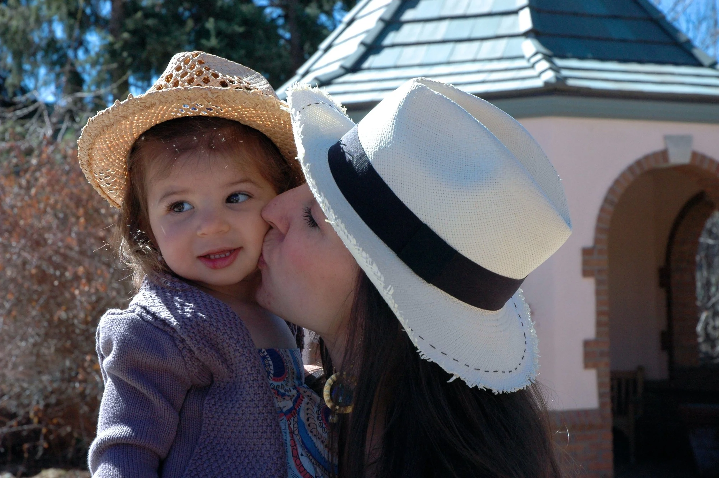 garden-remy-kiss.jpg