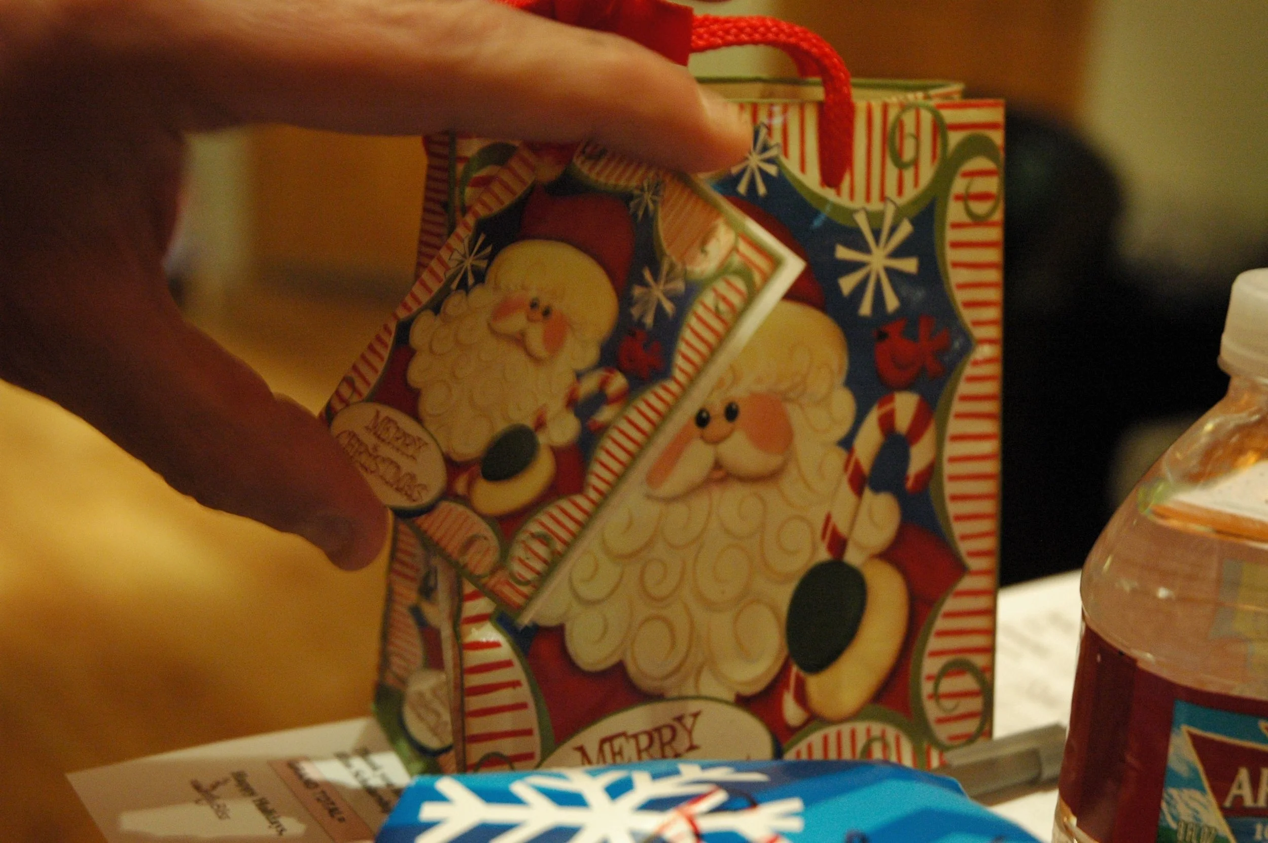 secret-santa-8.jpg