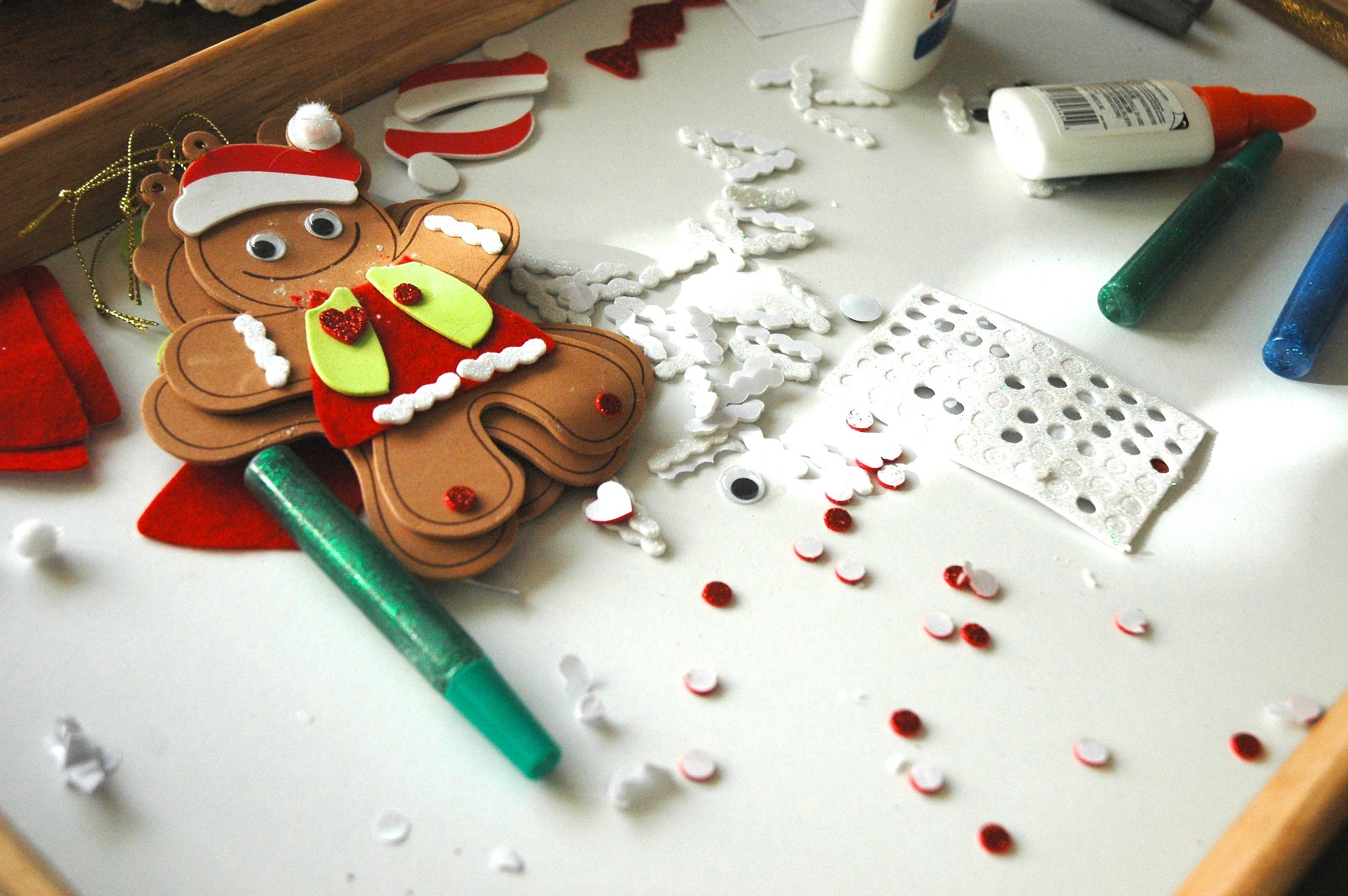 toddler-christmas-party-craft.jpg