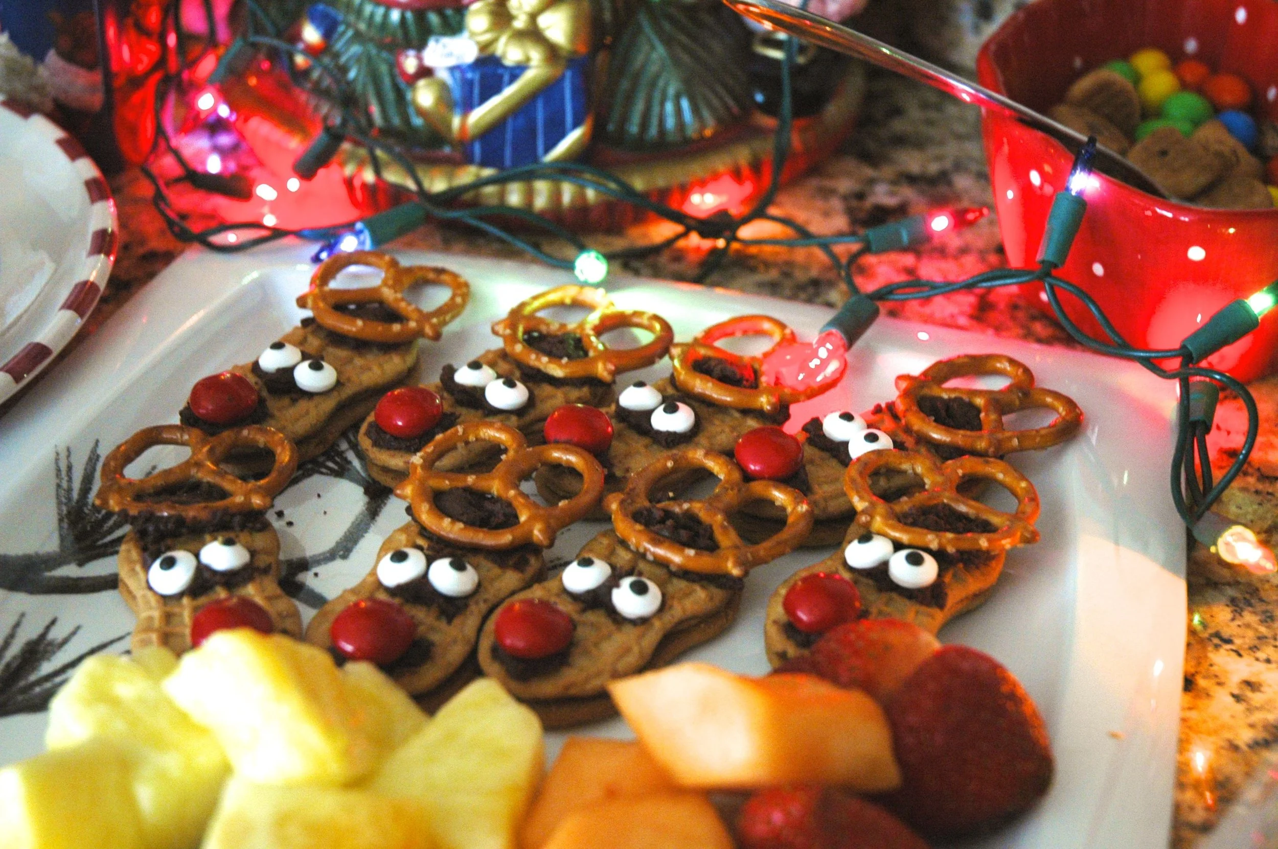 toddler-christmas-party-food-2.jpg