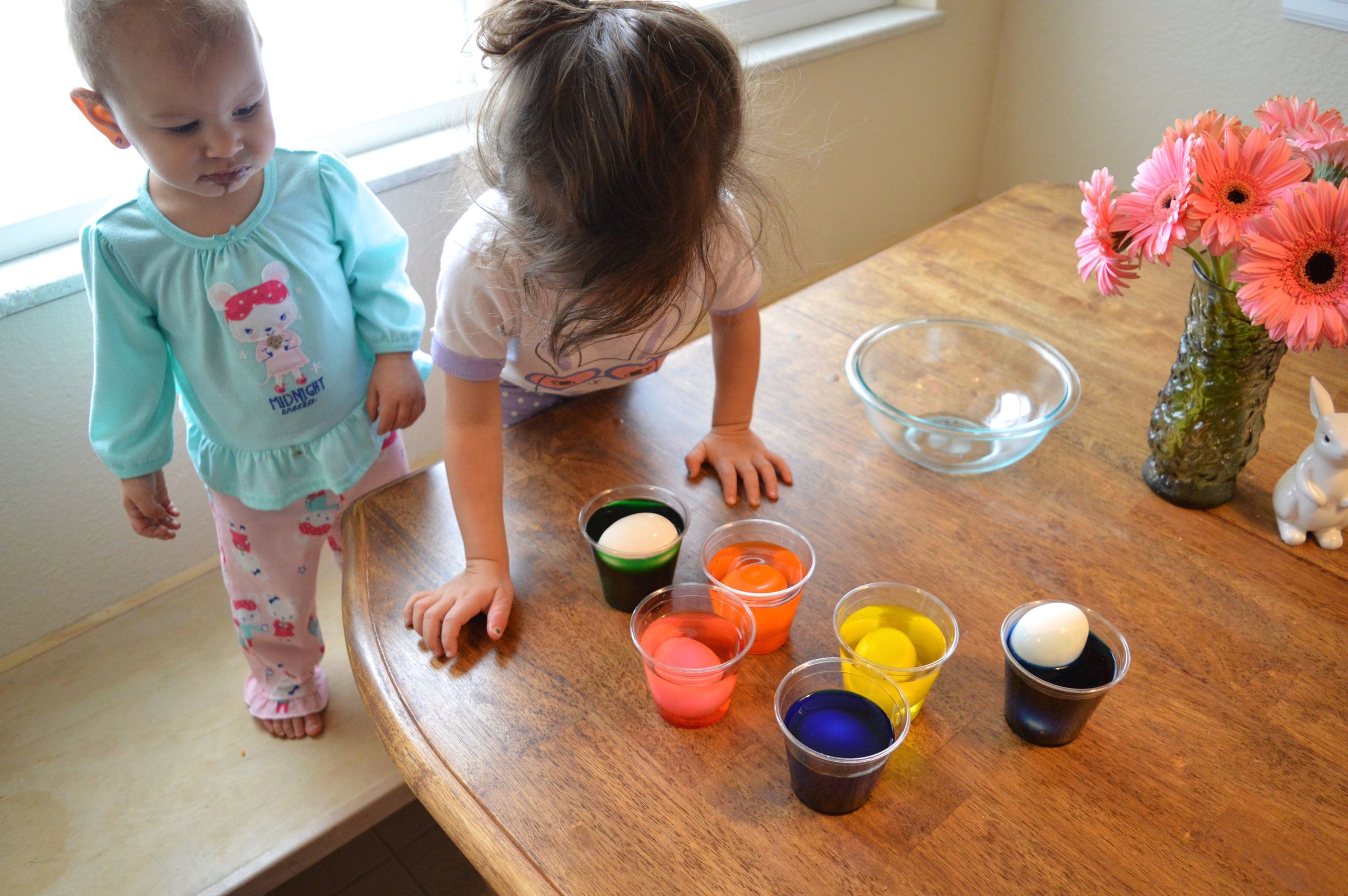 egg-dying-4.jpg