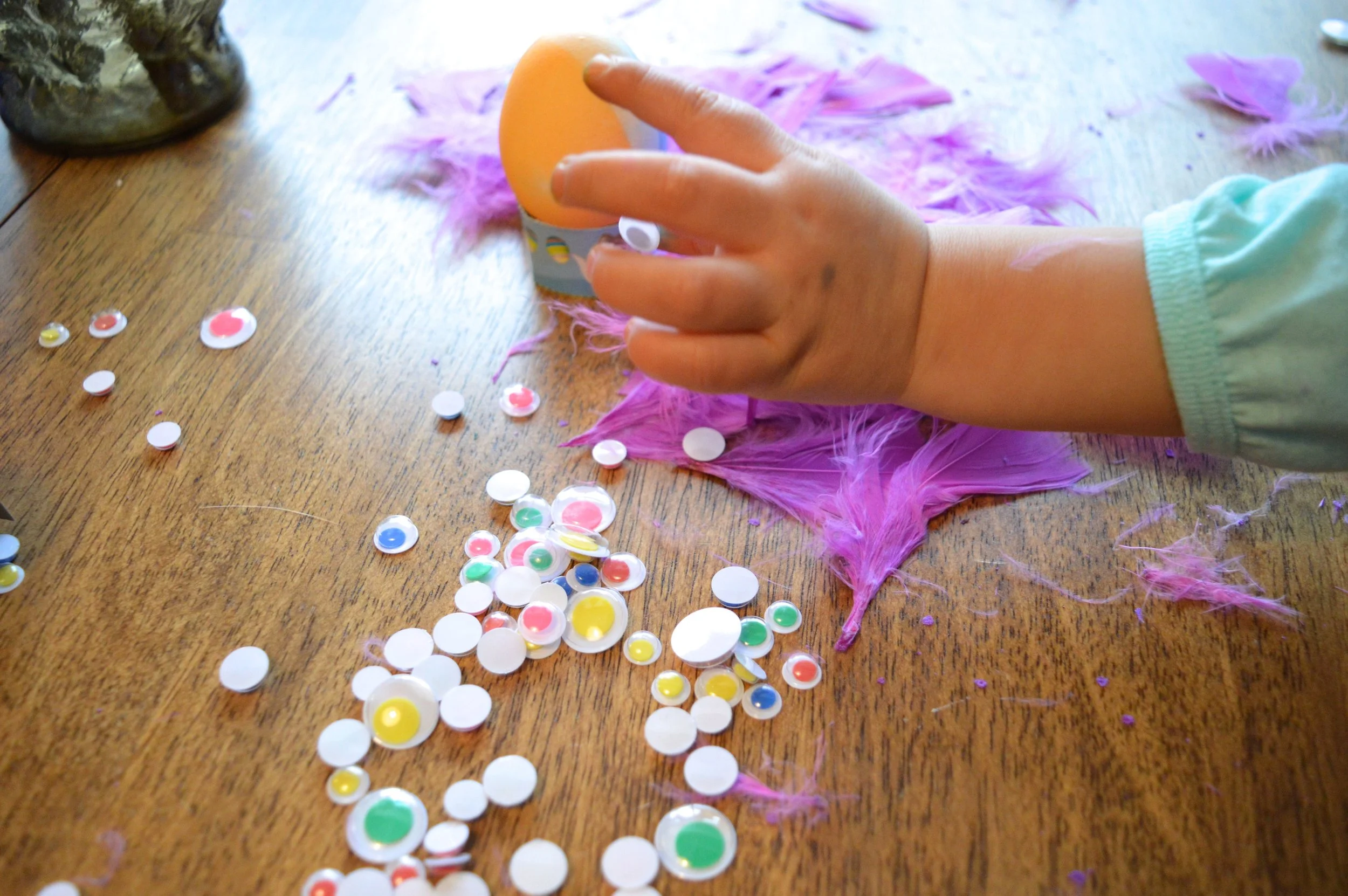 egg-dying-13.jpg