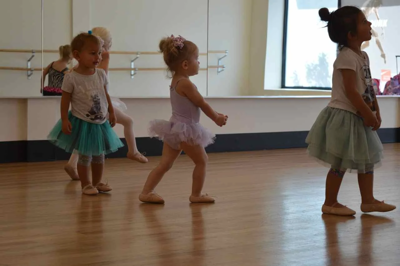 colorado-ballet-academy-creative-dance-camp-24.jpg
