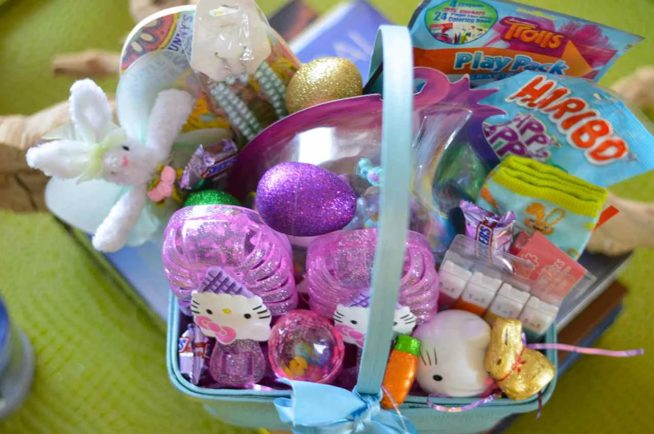 Easter-basket-for-toddler-2.jpg