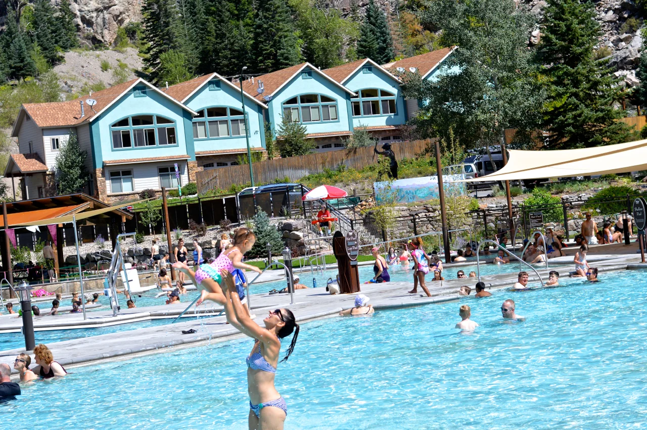 Ouray-Hot-Springs-Swimming-Pool-Summer-2017-12.jpg
