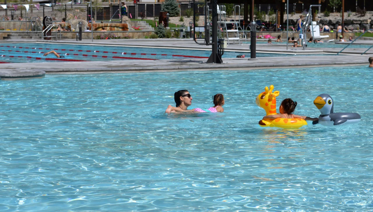 Ouray-Hot-Springs-Swimming-Pool-Summer-2017-15.jpg