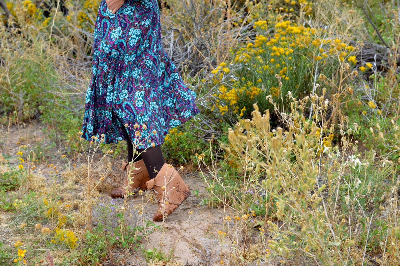 Nature-Walk-with-Toddlers-in-Colorado-13.jpg