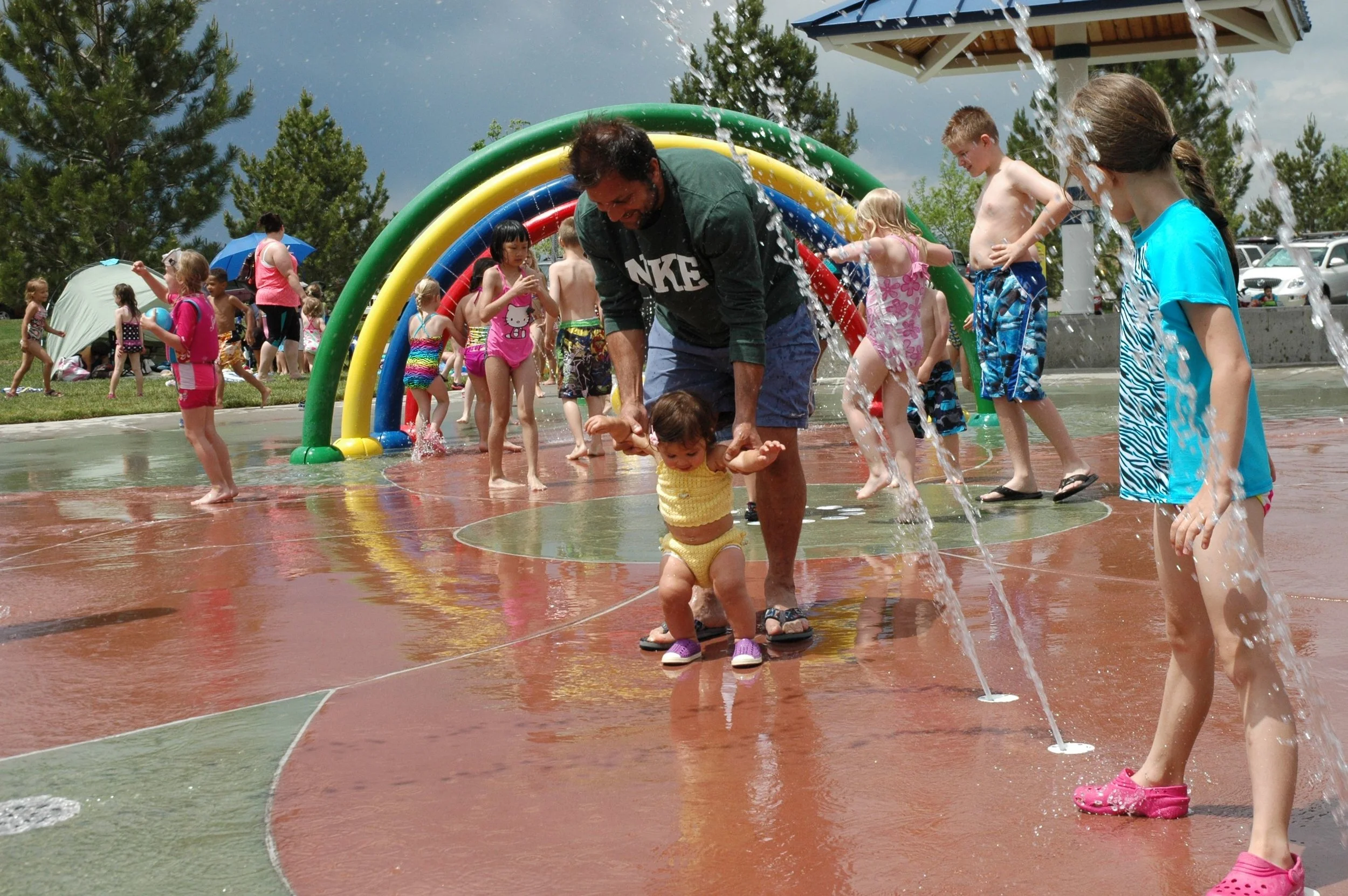 splash rainbow