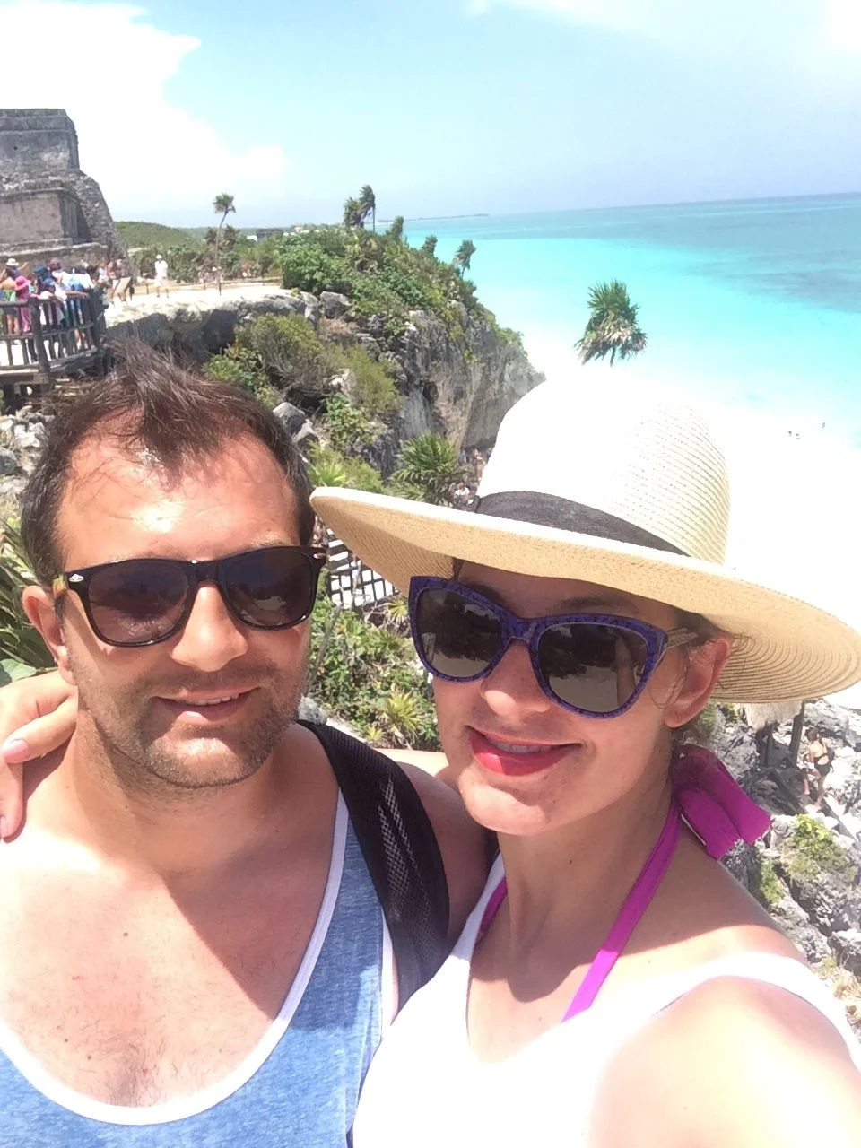 bm tulum selfie