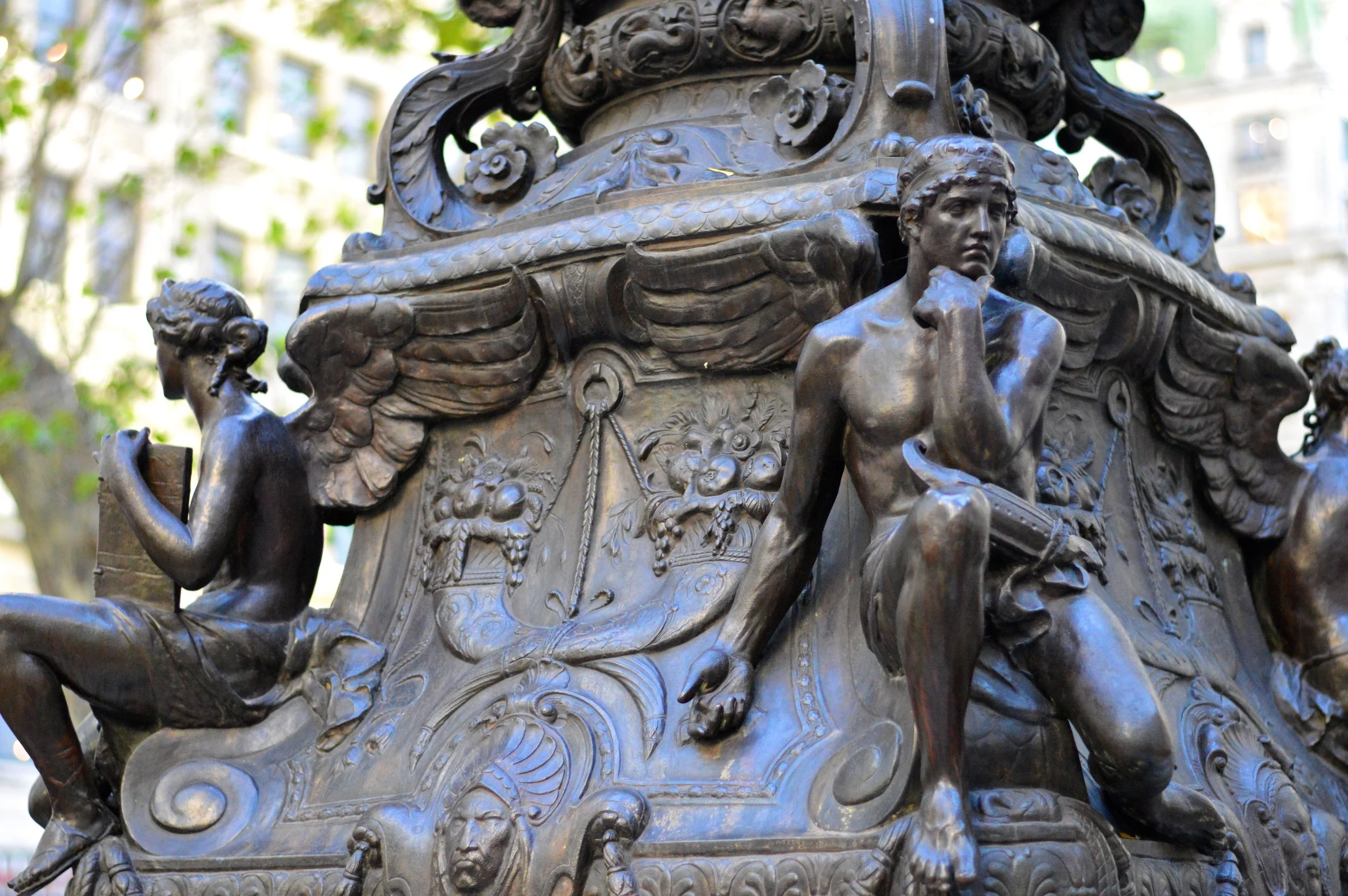 Bryant Park New York Public Library 1.jpg