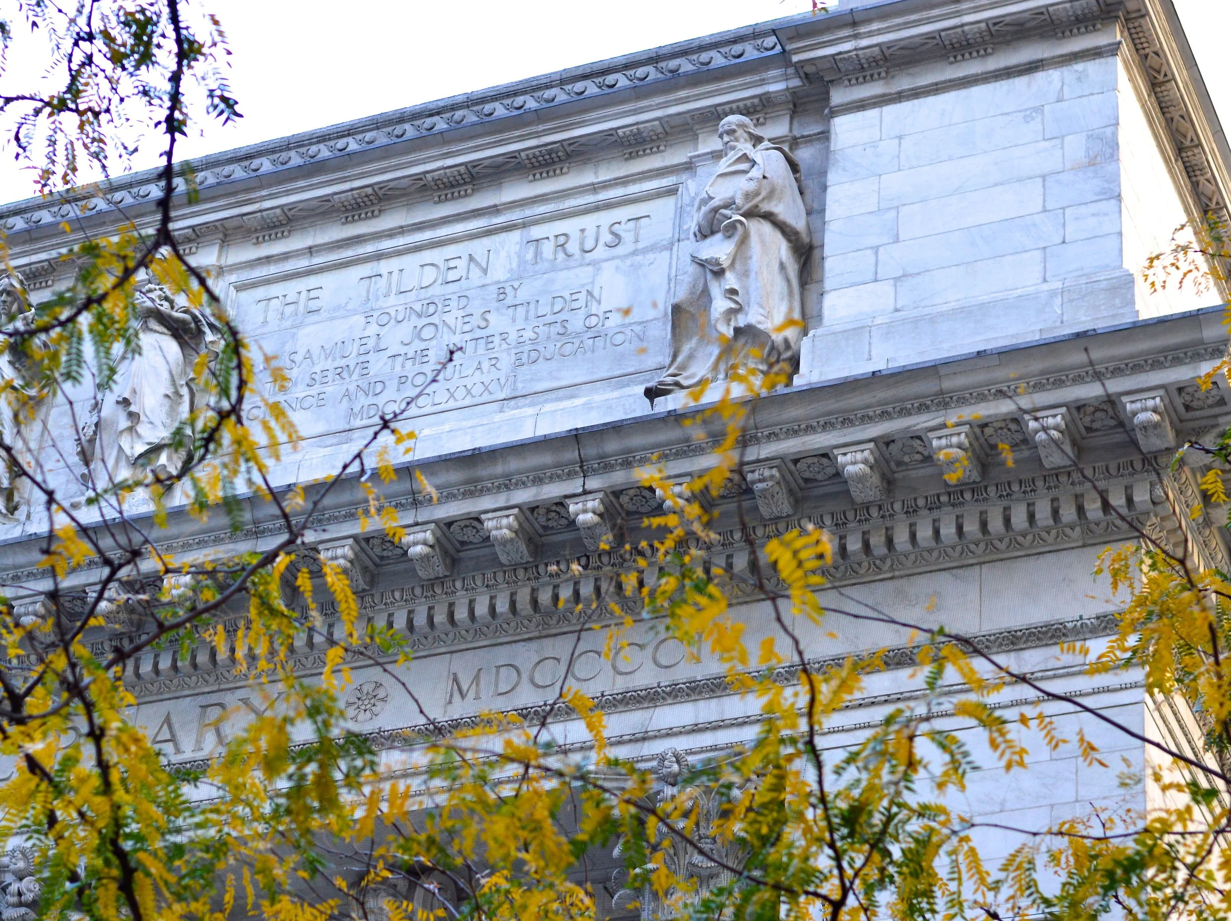 Bryant Park New York Public Library 8.jpg