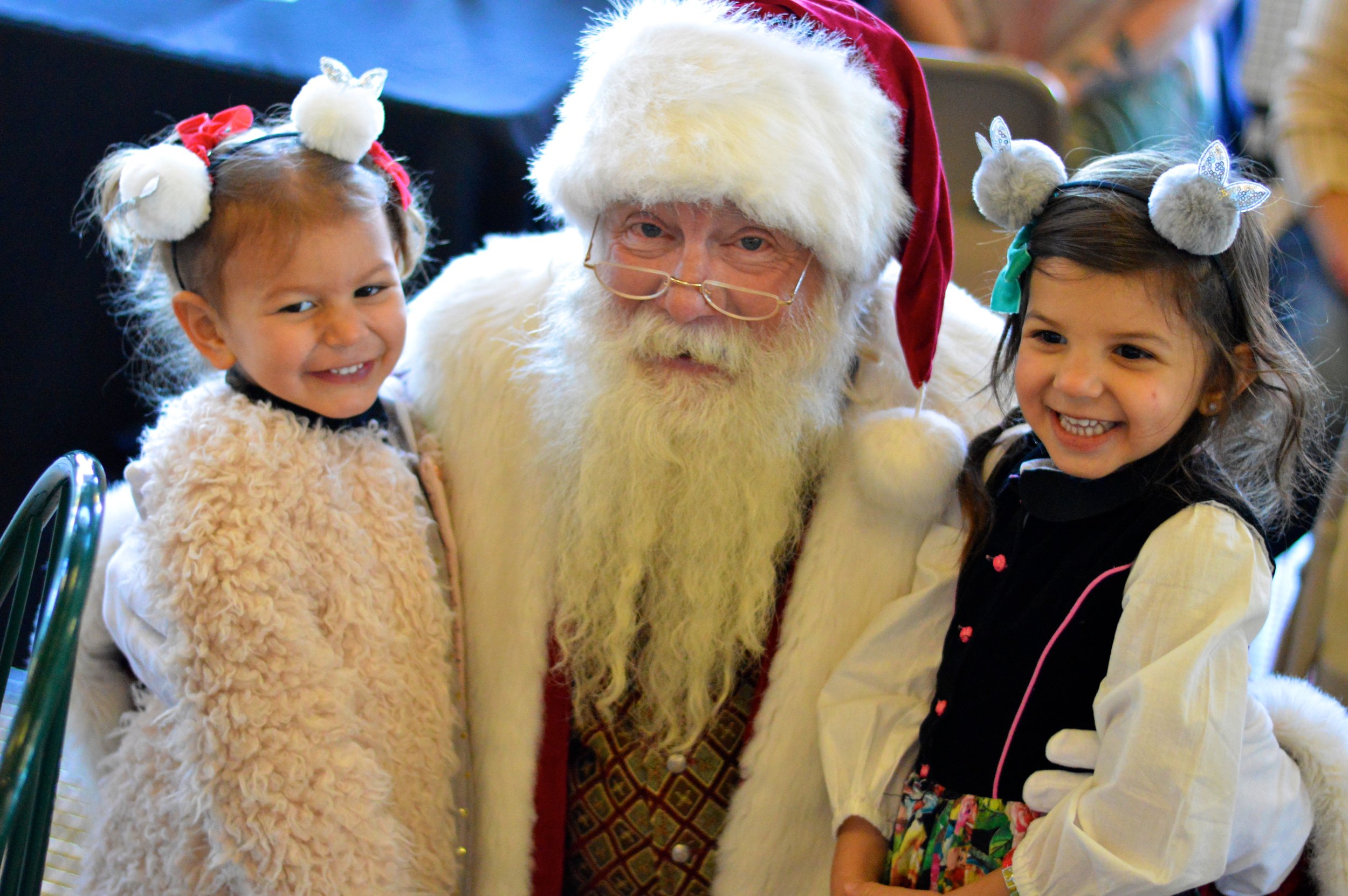 Castle Rock Outlets Santa 1.jpg