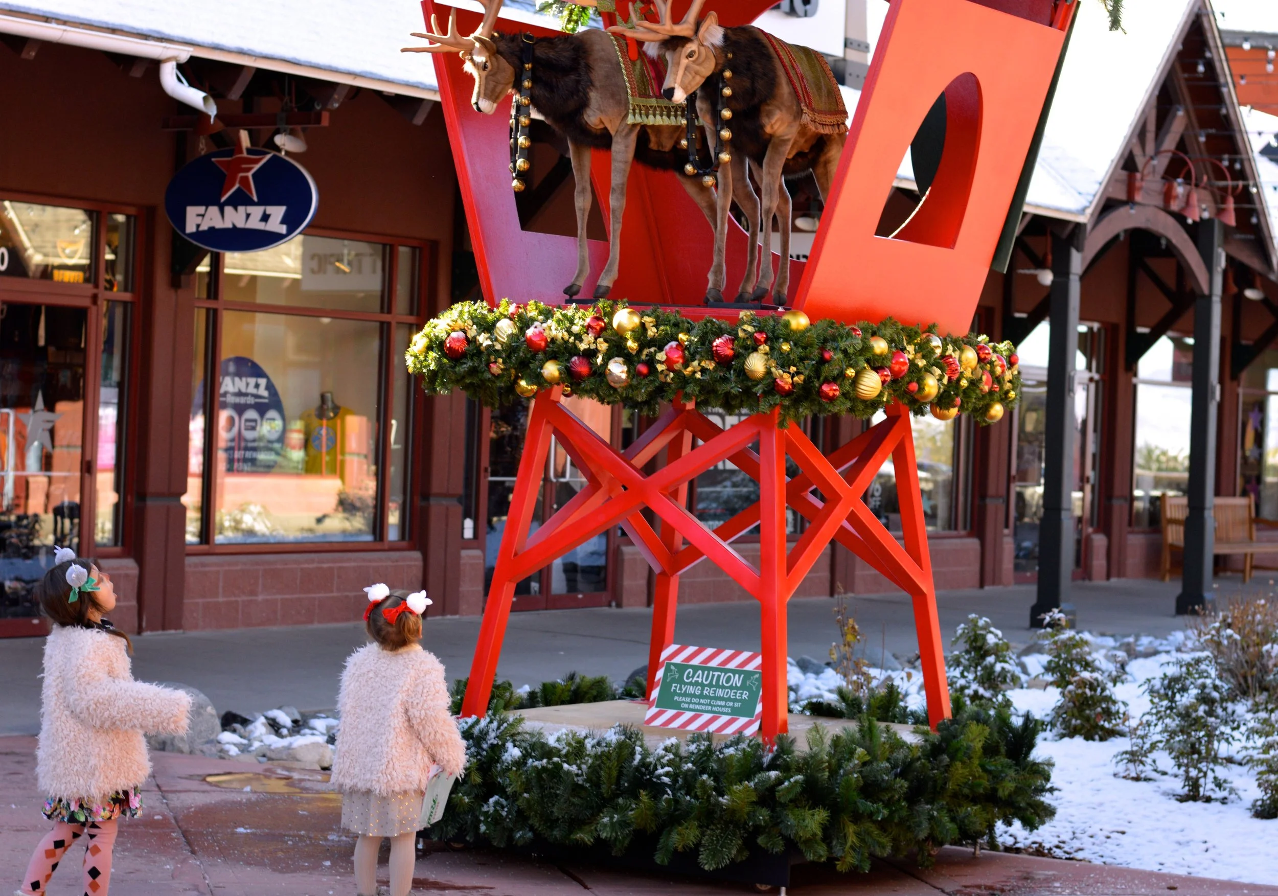 Castle Rock Outlets Santa 13.jpg