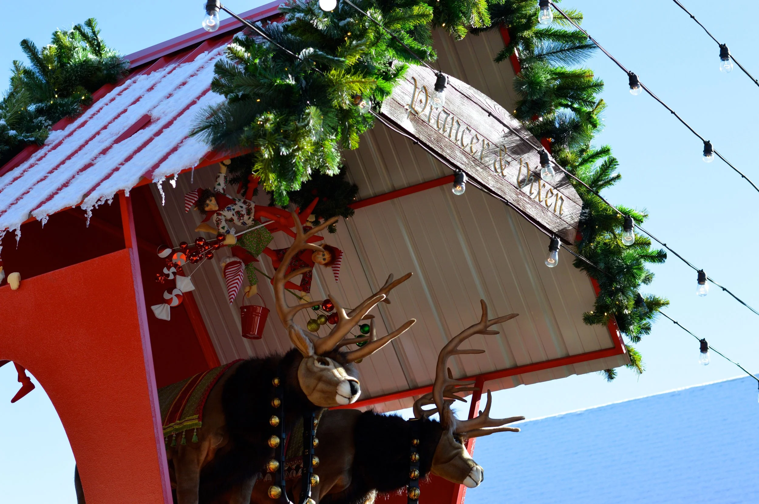 Castle Rock Outlets Santa 35.jpg
