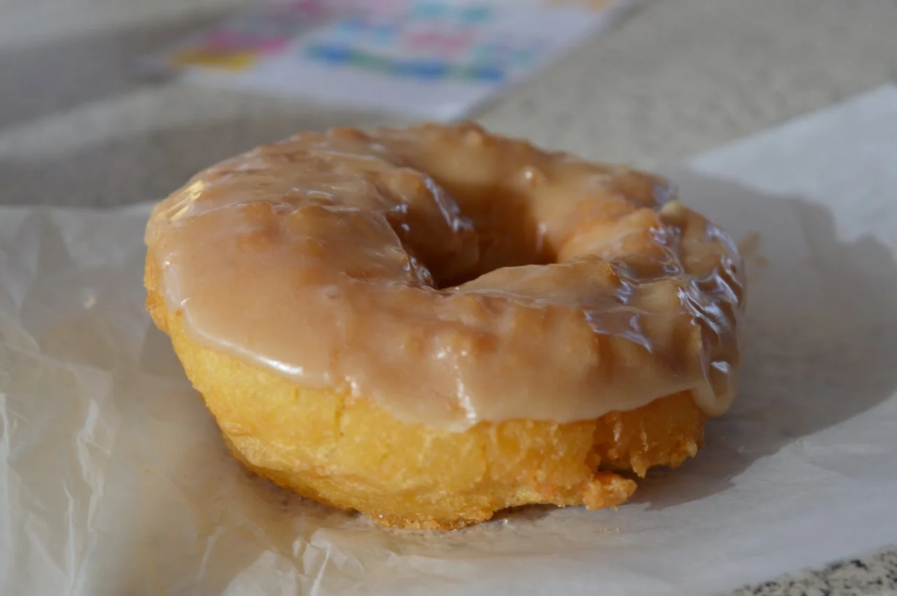 Winchells Donut Aurora 6.jpg