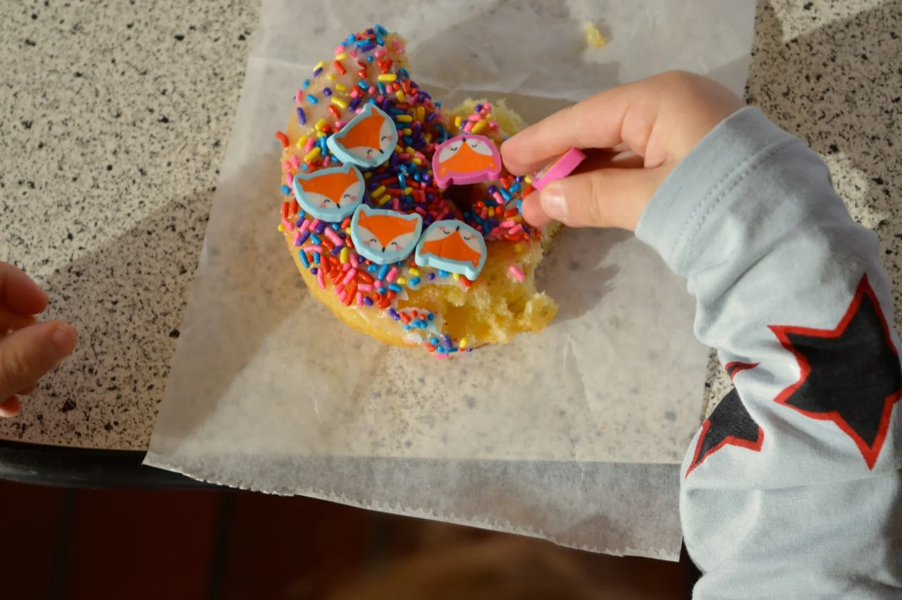Winchells Donut Aurora 21.jpg