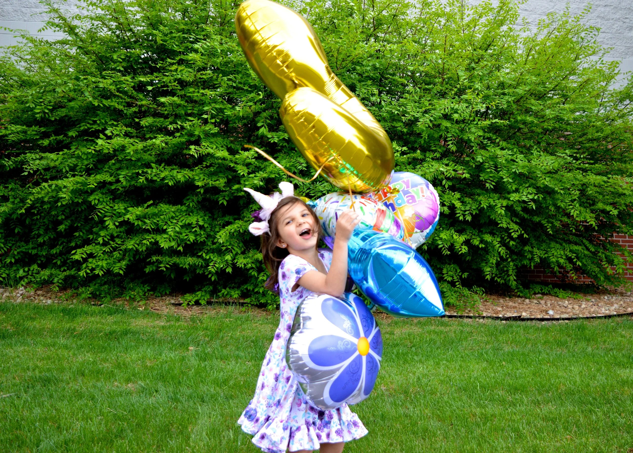 Spider Monkey Birthday Balloons 6.jpg