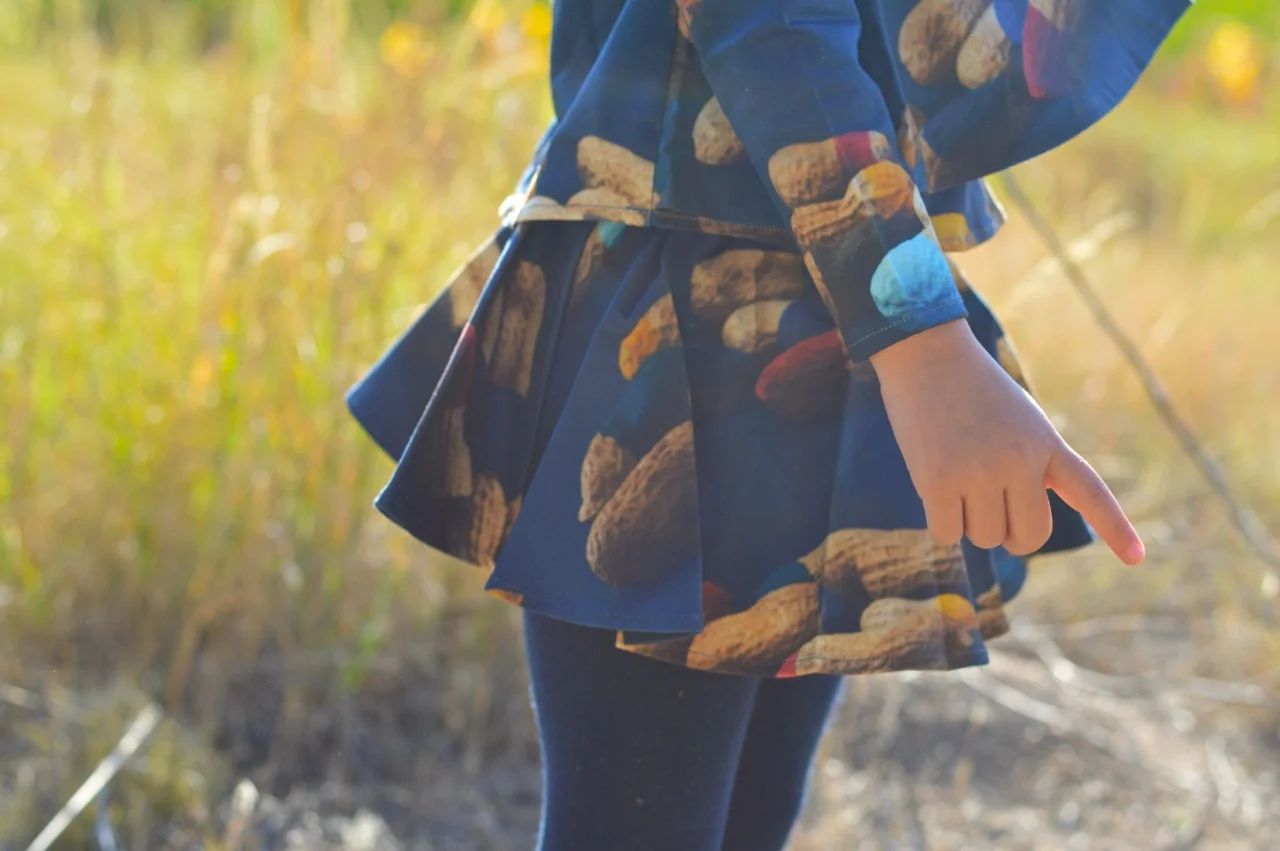 Wolf and Rita Peanut Outfit 14.jpg