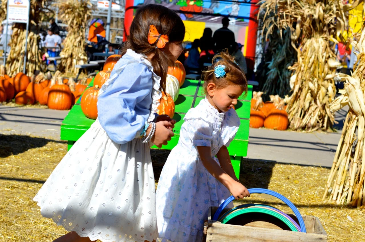 Fall Fest Nick's Garden Center Aurora 22.jpg