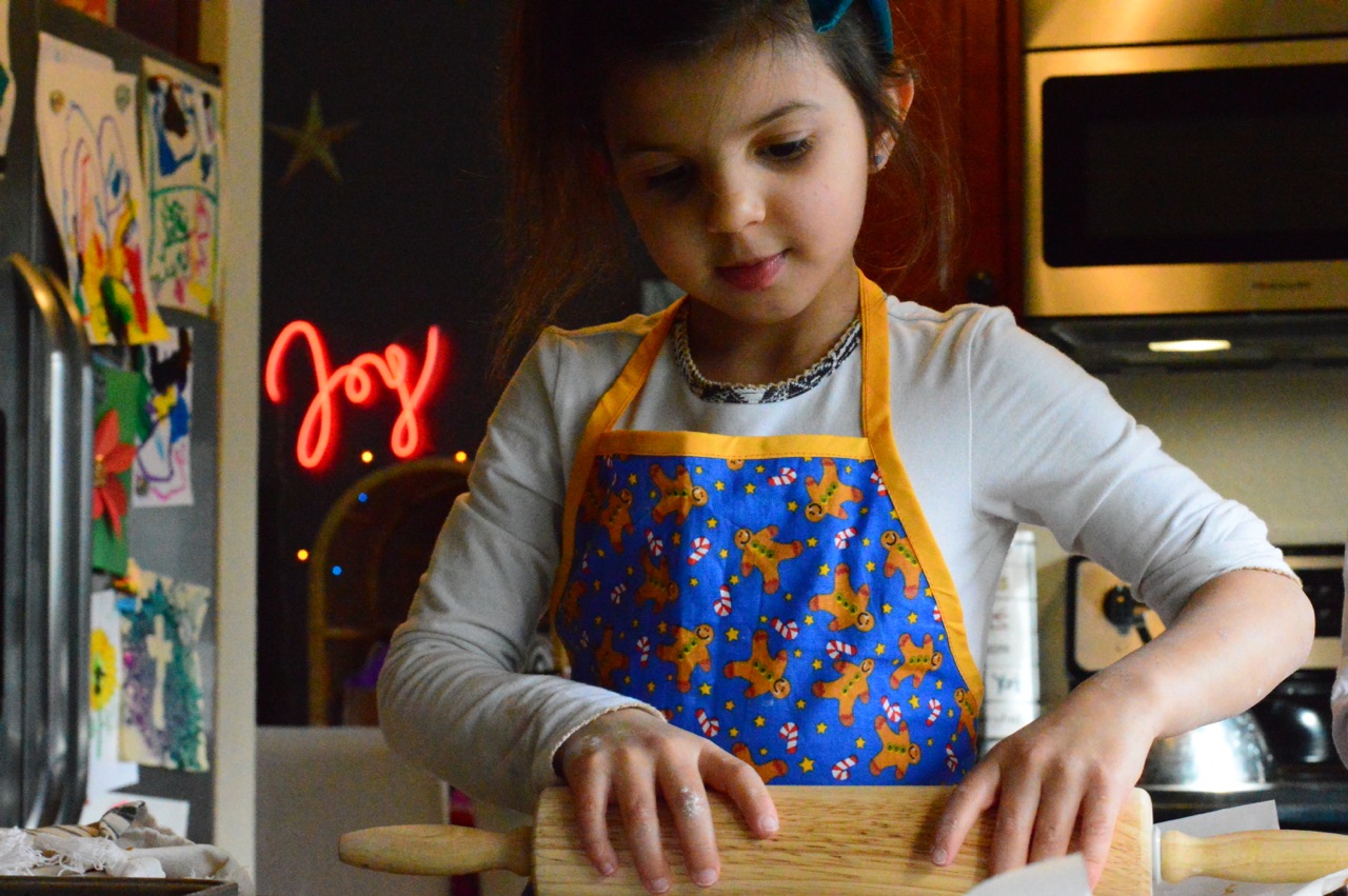 Gingerbread Cookie Making with Toddlers 15.jpg