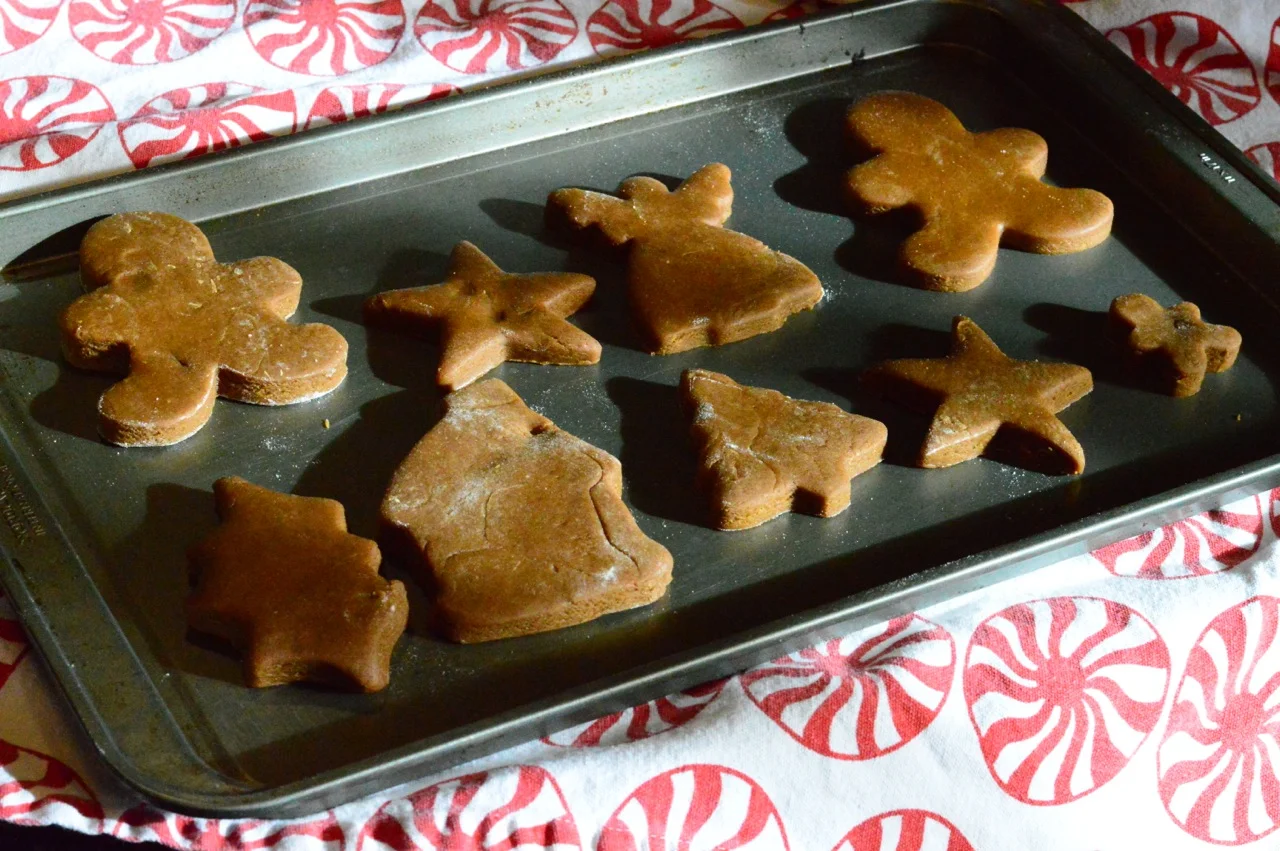 Gingerbread Cookie Making with Toddlers 20.jpg