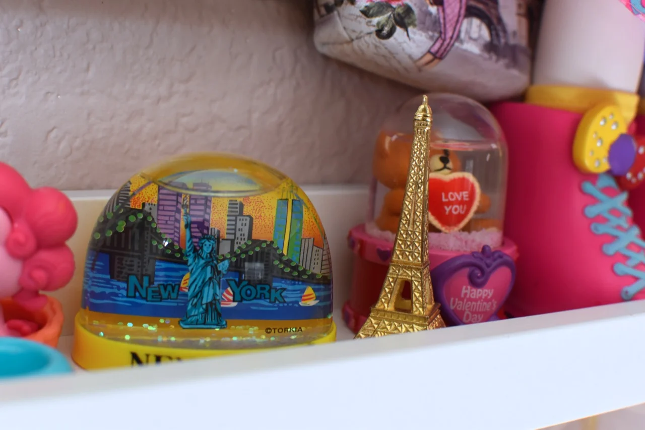 Toddler Girl Bedroom 20.jpg