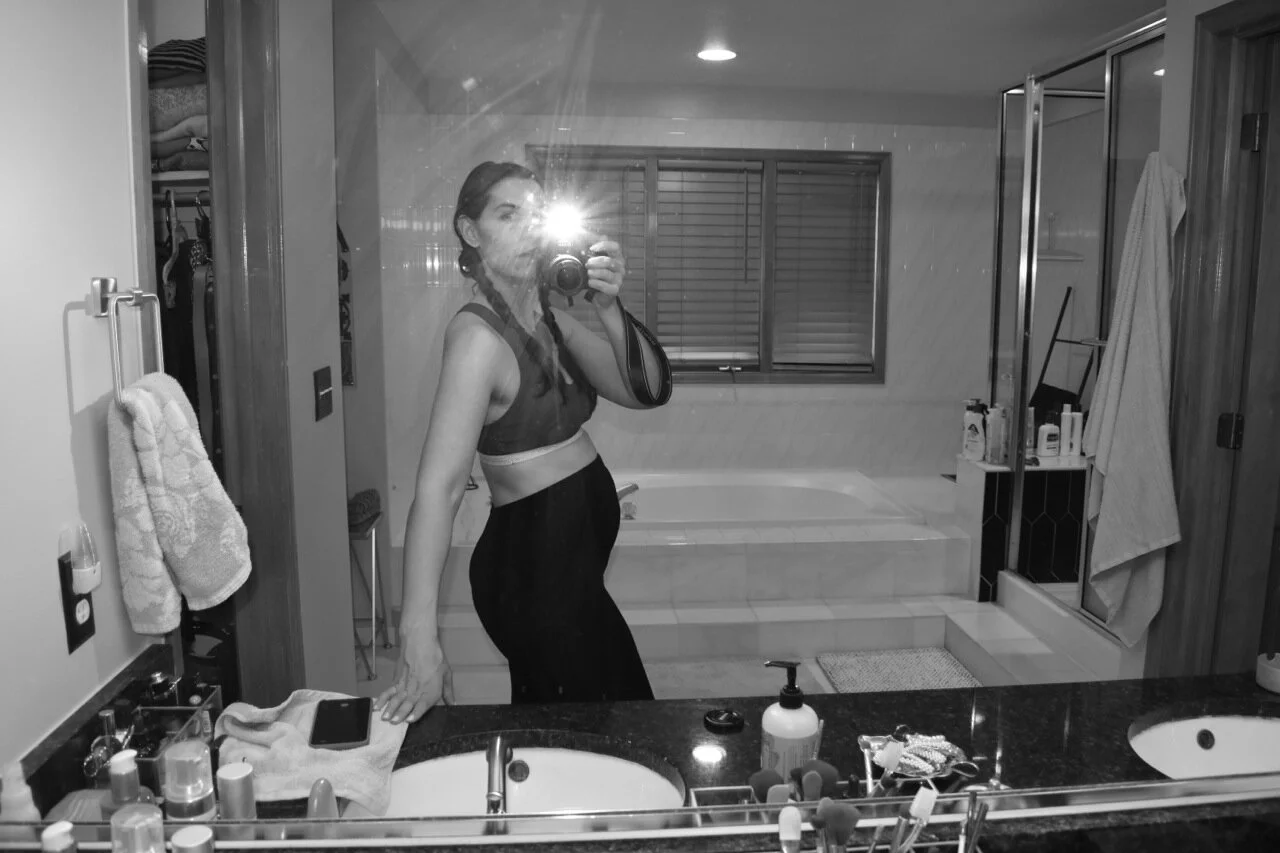 A New Year Came With A Surprise! First Trimester with TWINS 