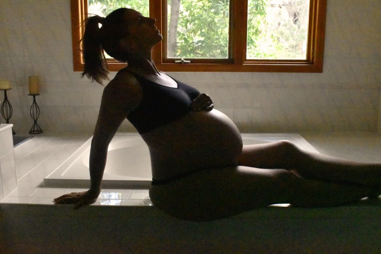 35 weeks pregnant with twins 8.jpg