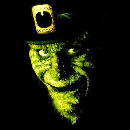 Exclusively Poetry: Leprechaun In The Hood (2000)