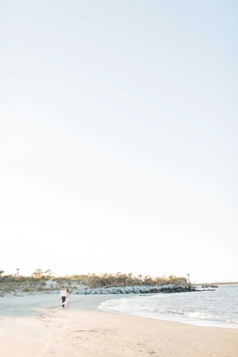 modern-charleston-sc-engagement-photos-11.jpg