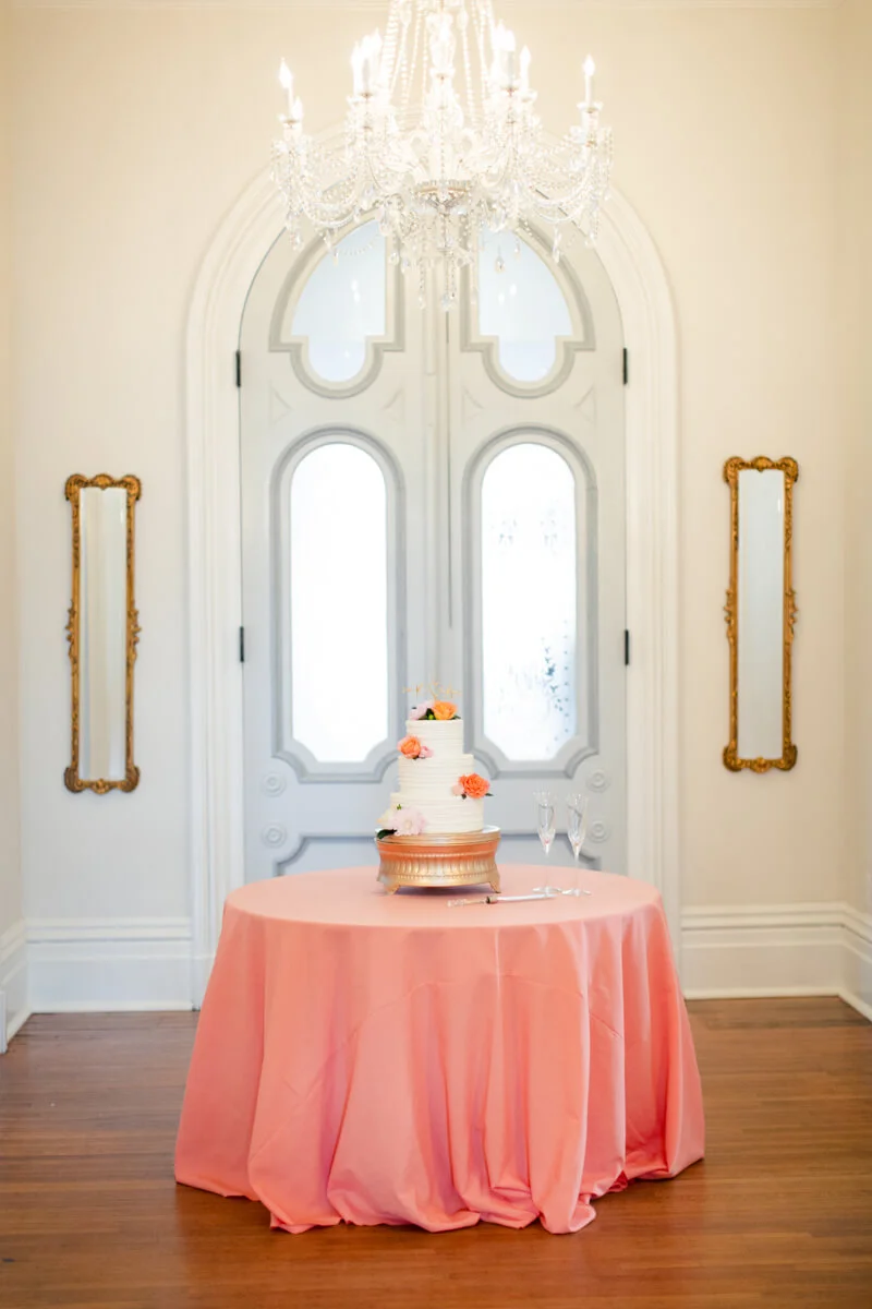 Charming-Historic-Raleigh-Wedding-10.jpg