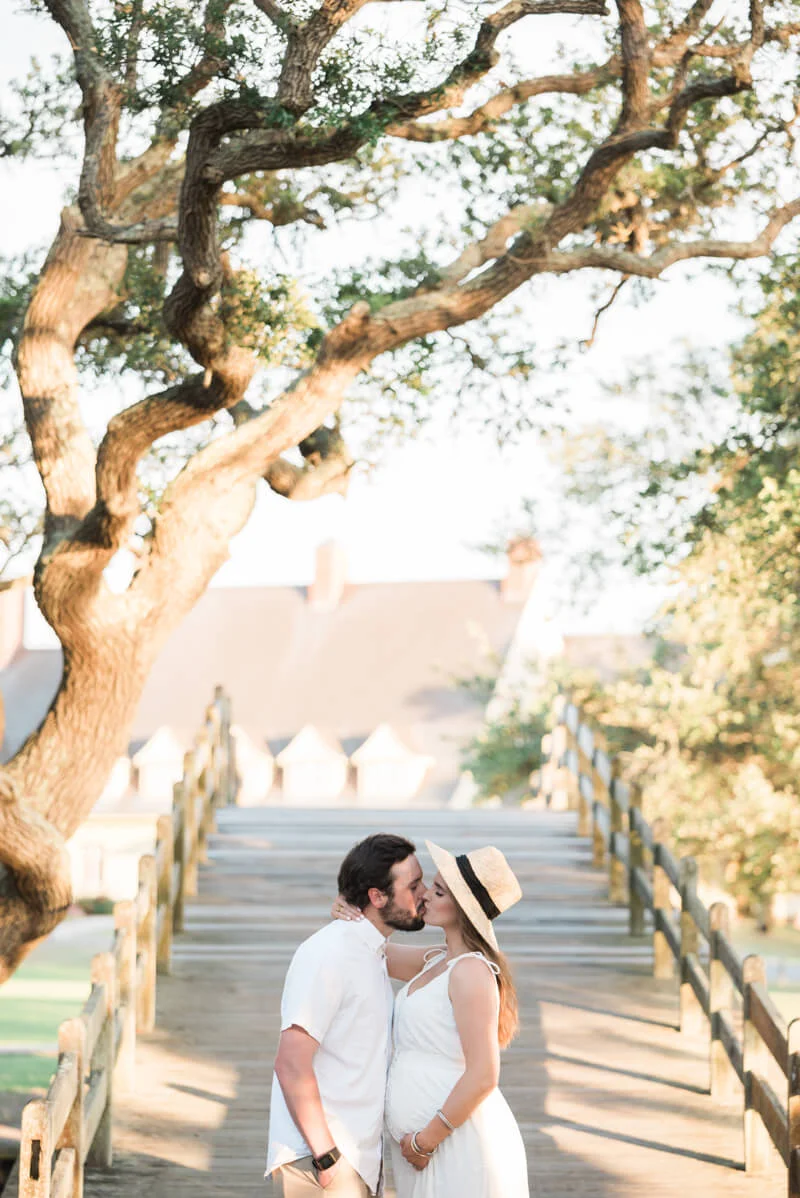 maternity-photos-in-corolla-north-carolina-3.jpg