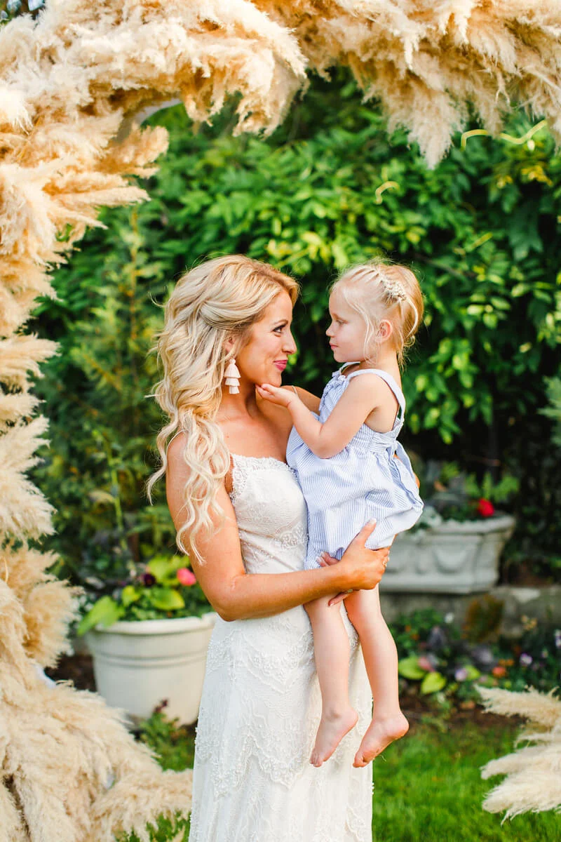colorful-bohemian-styled-shoot-17.jpg