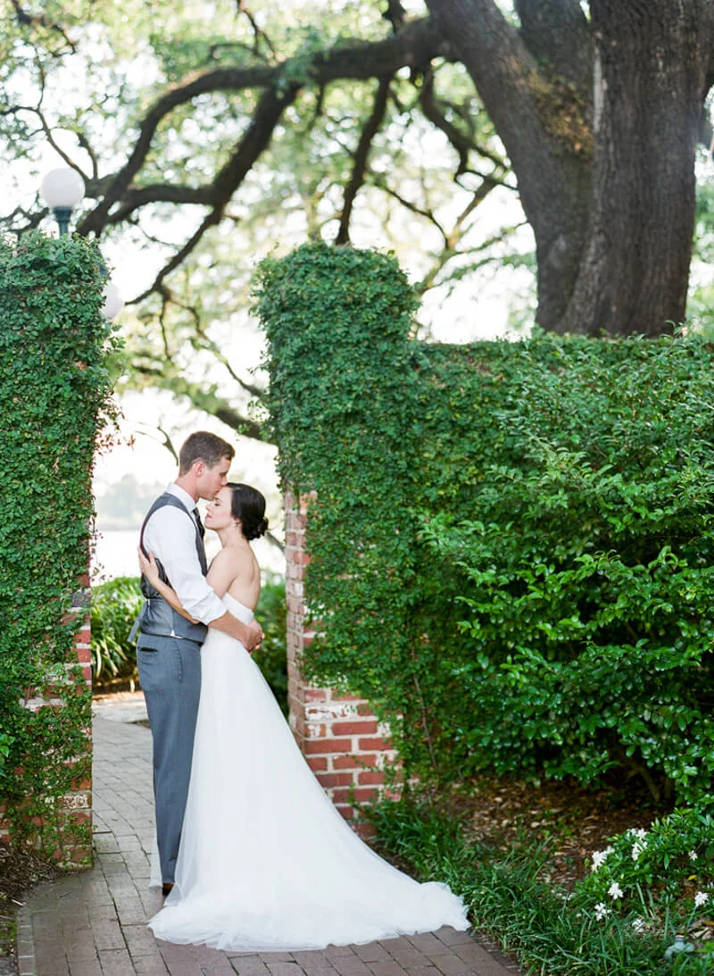 kaminski-house-nature-wedding-12.jpg