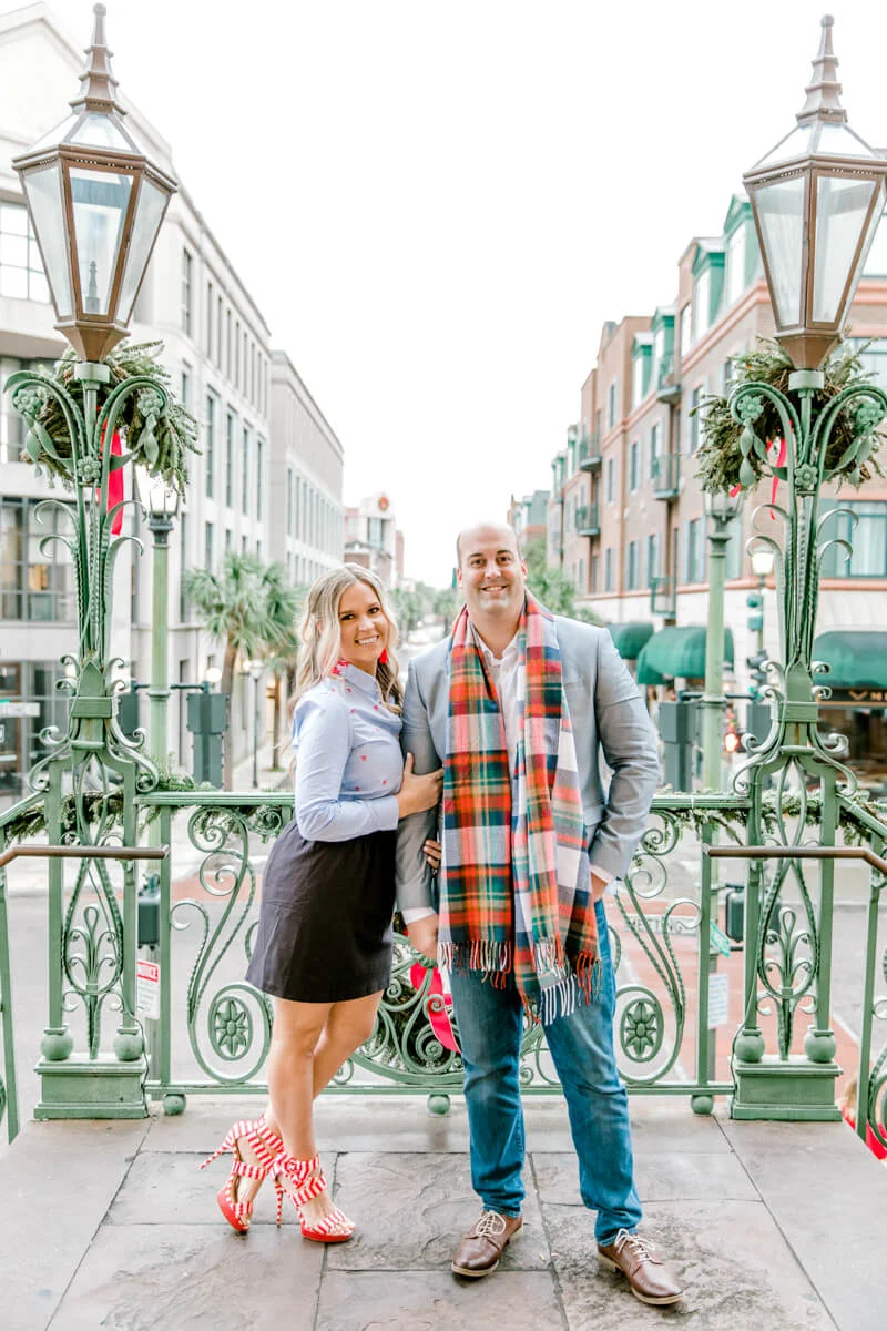 christmas-charleston-engagement-photos-3.jpg