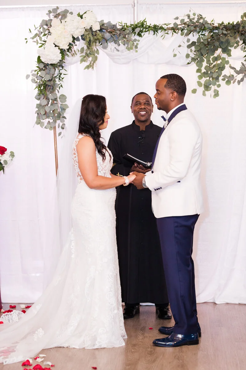 1705-east-raleigh-wedding-6.jpg