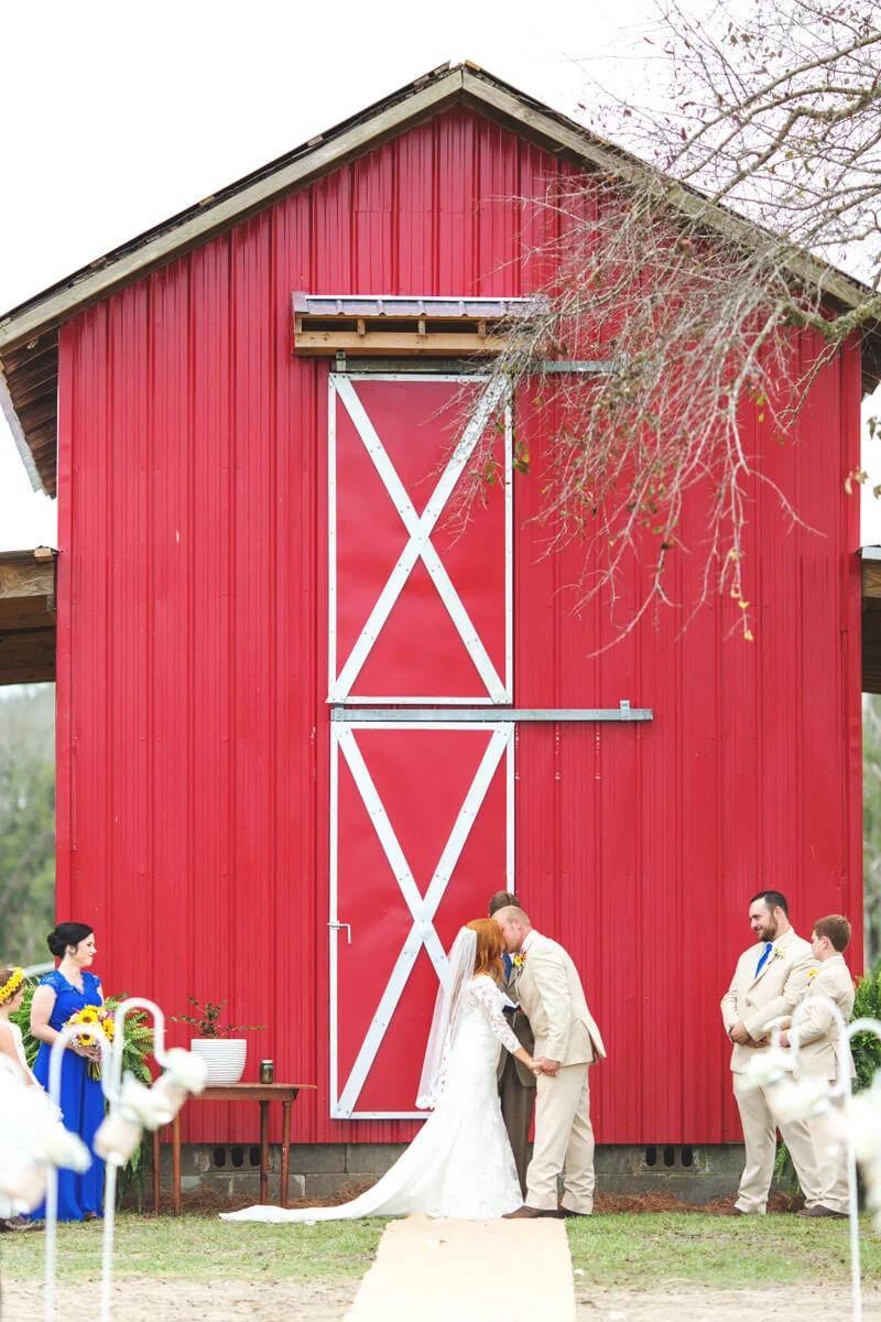 sweet-sc-farm-wedding-photos-6.jpg
