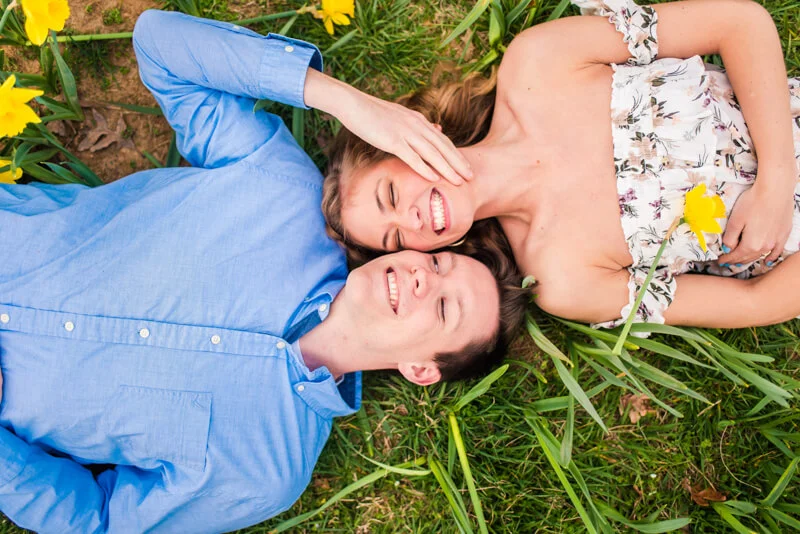 downtown-raleigh-engagement-photos-9.jpg