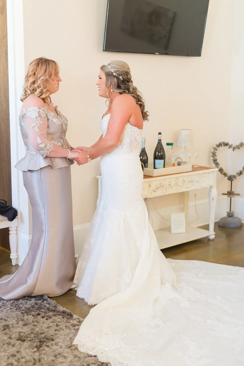 cornelius-nc-wedding-photos-9.jpg